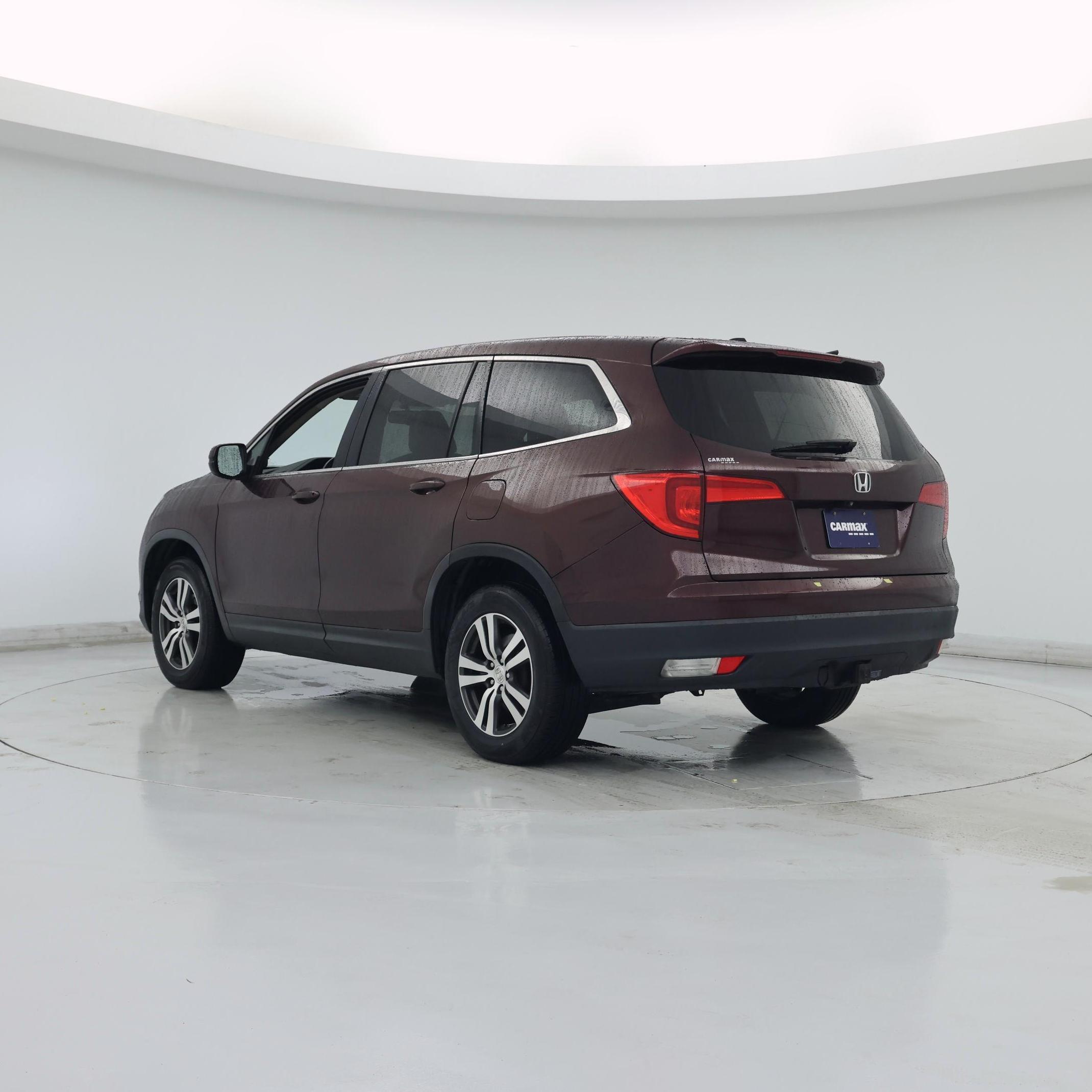 Thumbnail: 2017 Honda Pilot - 2