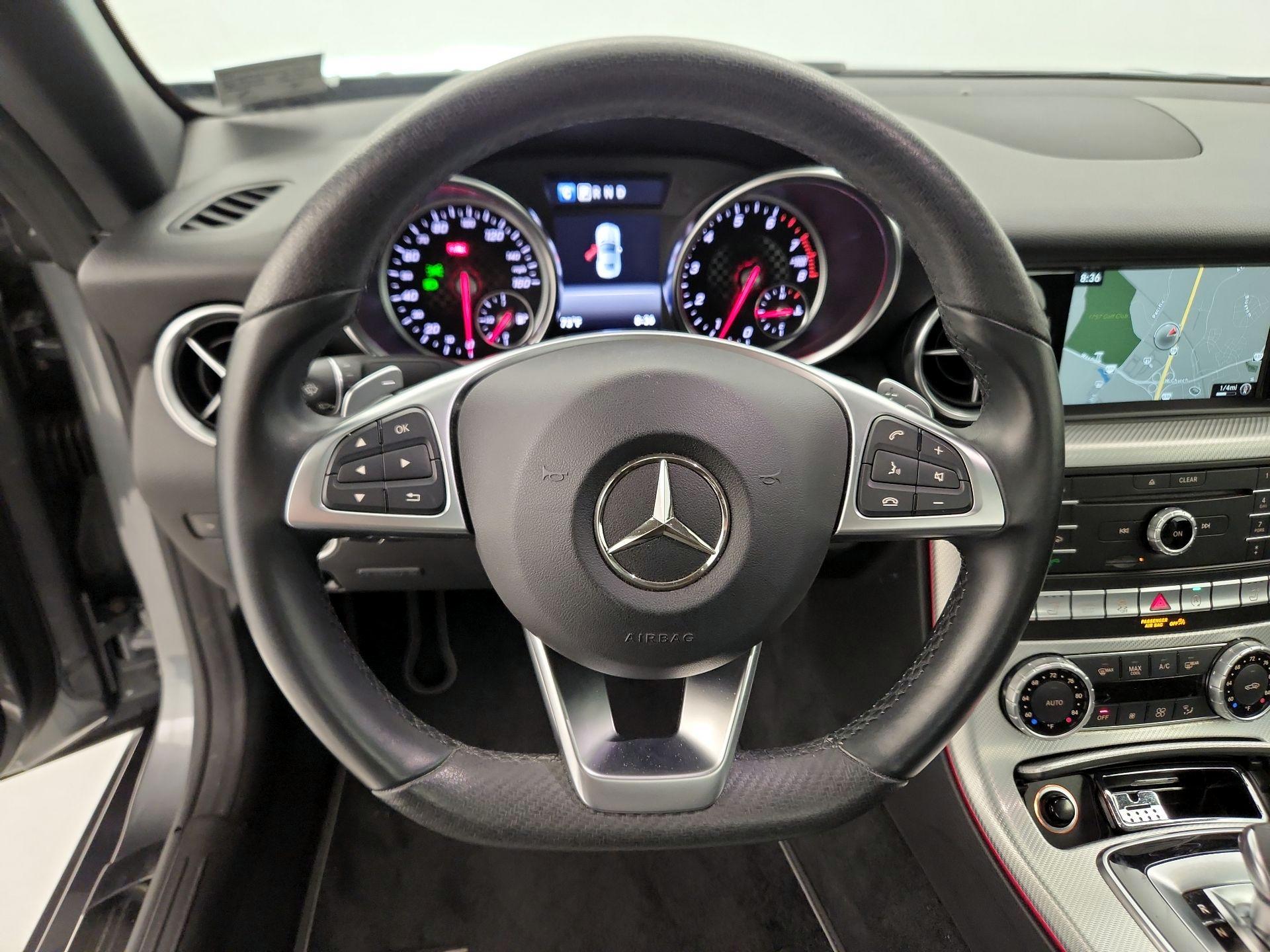 Thumbnail: 2020 Mercedes-Benz SLC - 10