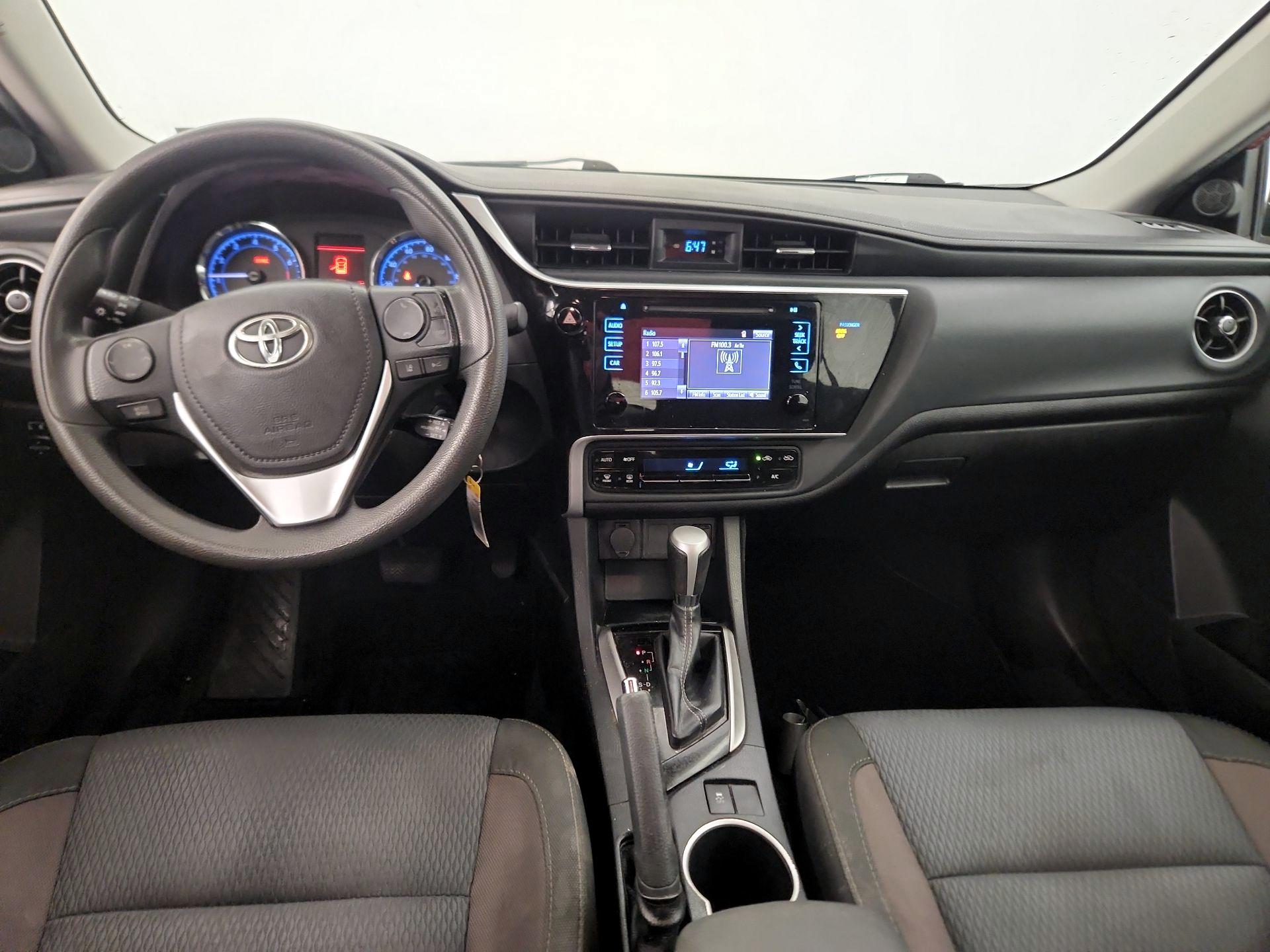 Thumbnail: 2018 Toyota Corolla - 9