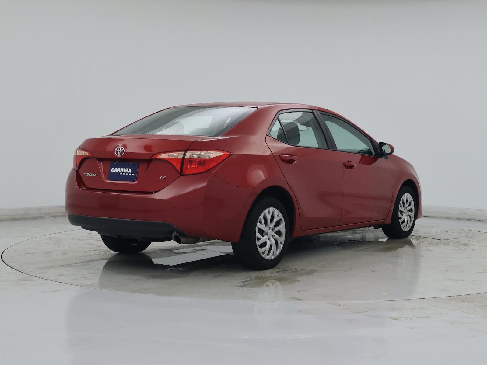 2018 Toyota Corolla LE - Photo 9