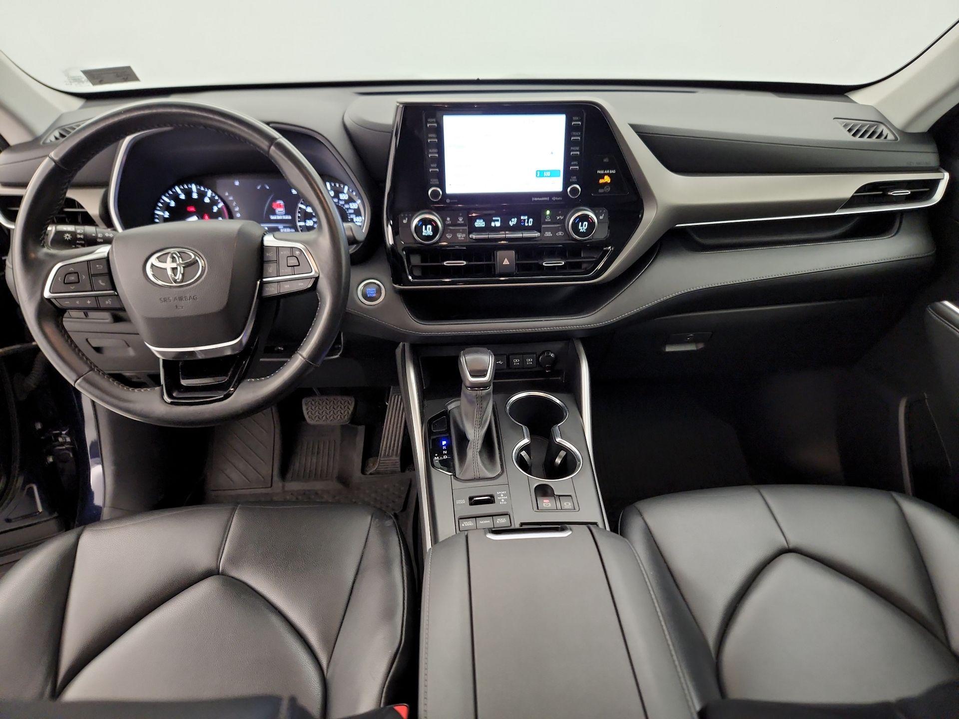 Thumbnail: 2020 Toyota Highlander - 9