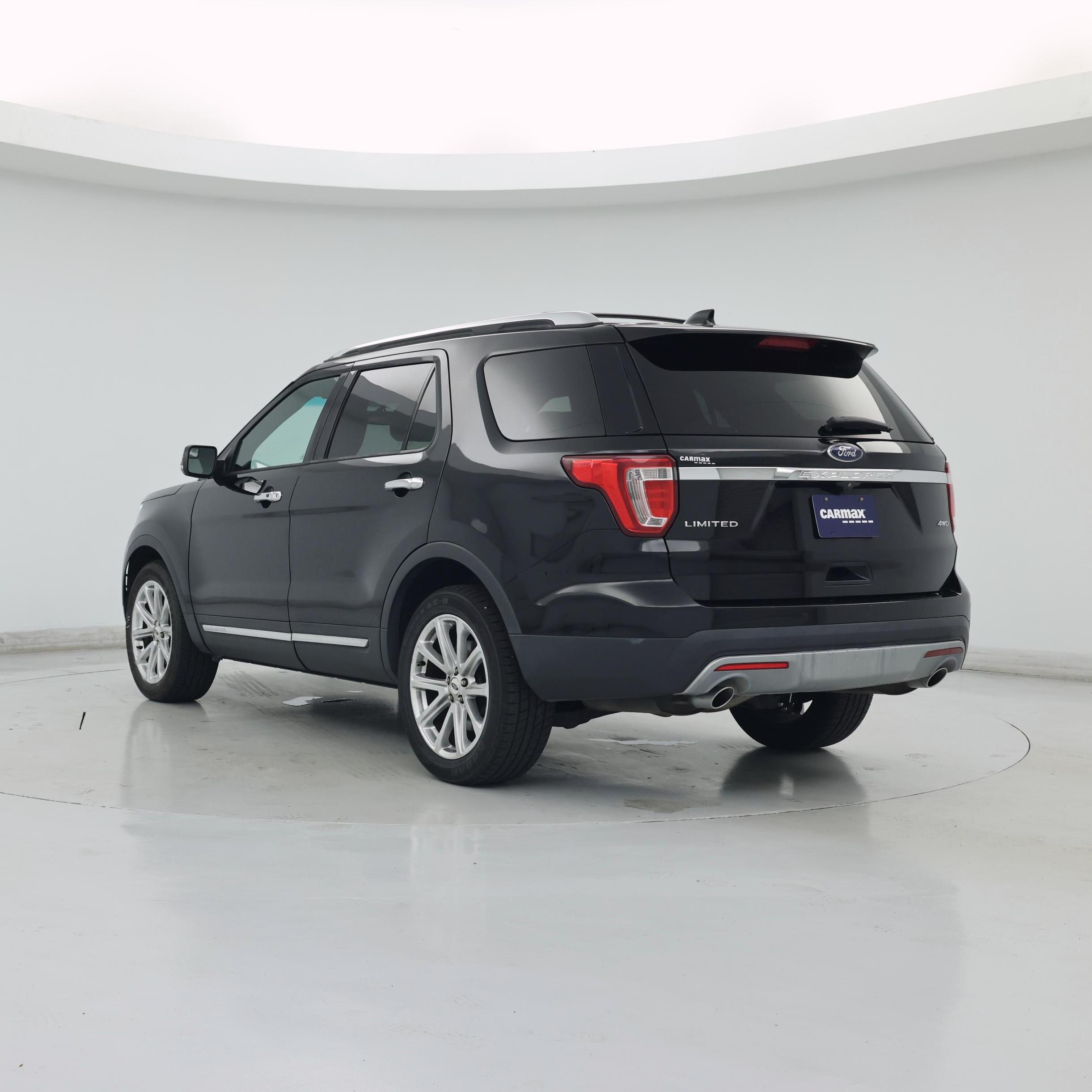 Thumbnail: 2016 Ford Explorer - 2