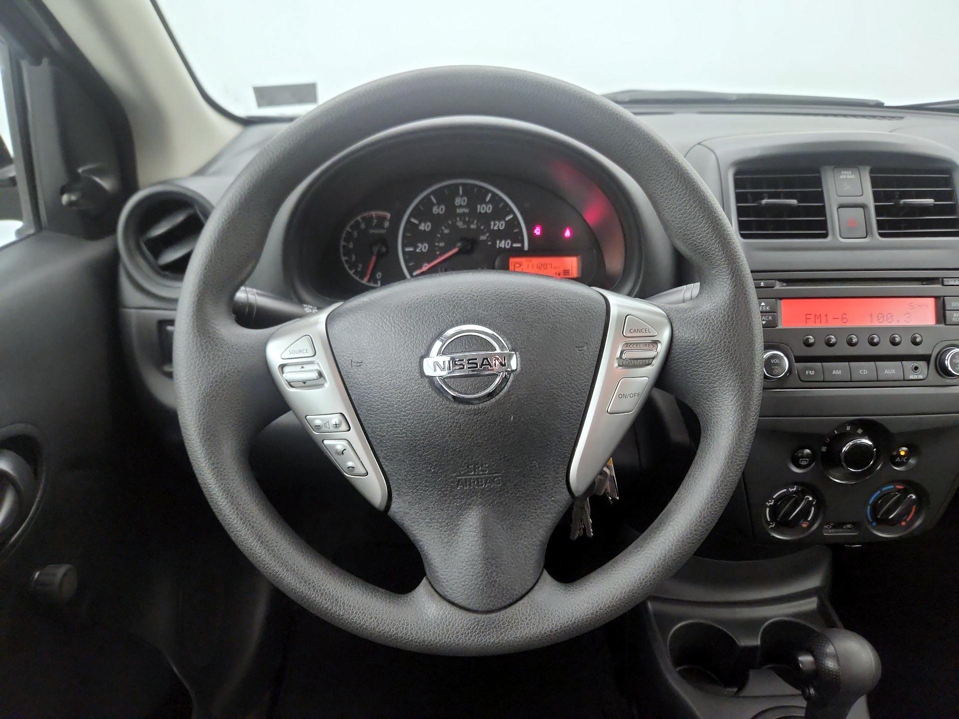 Thumbnail: 2015 Nissan Versa - 10