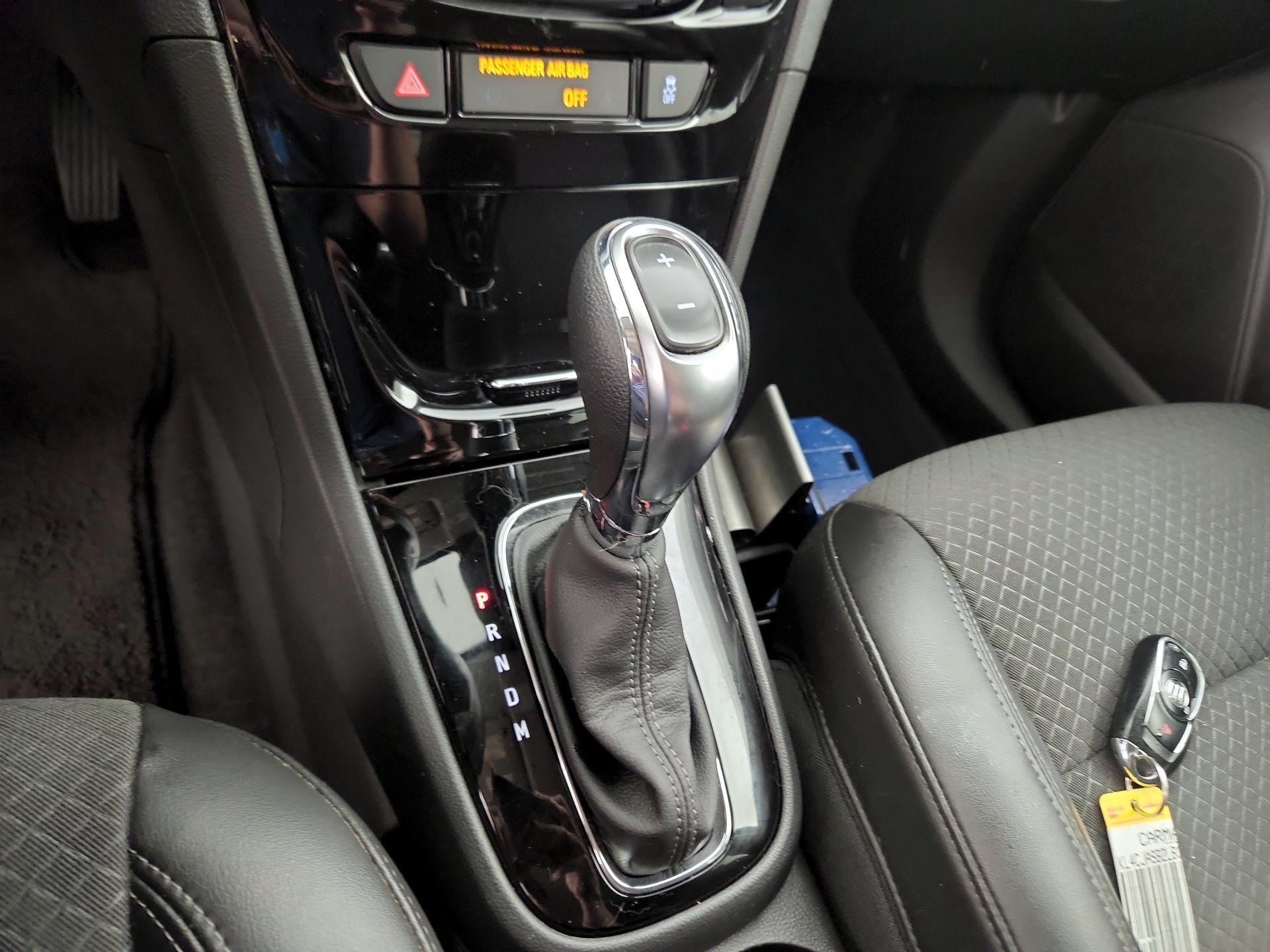 Thumbnail: 2020 Buick Encore - 15