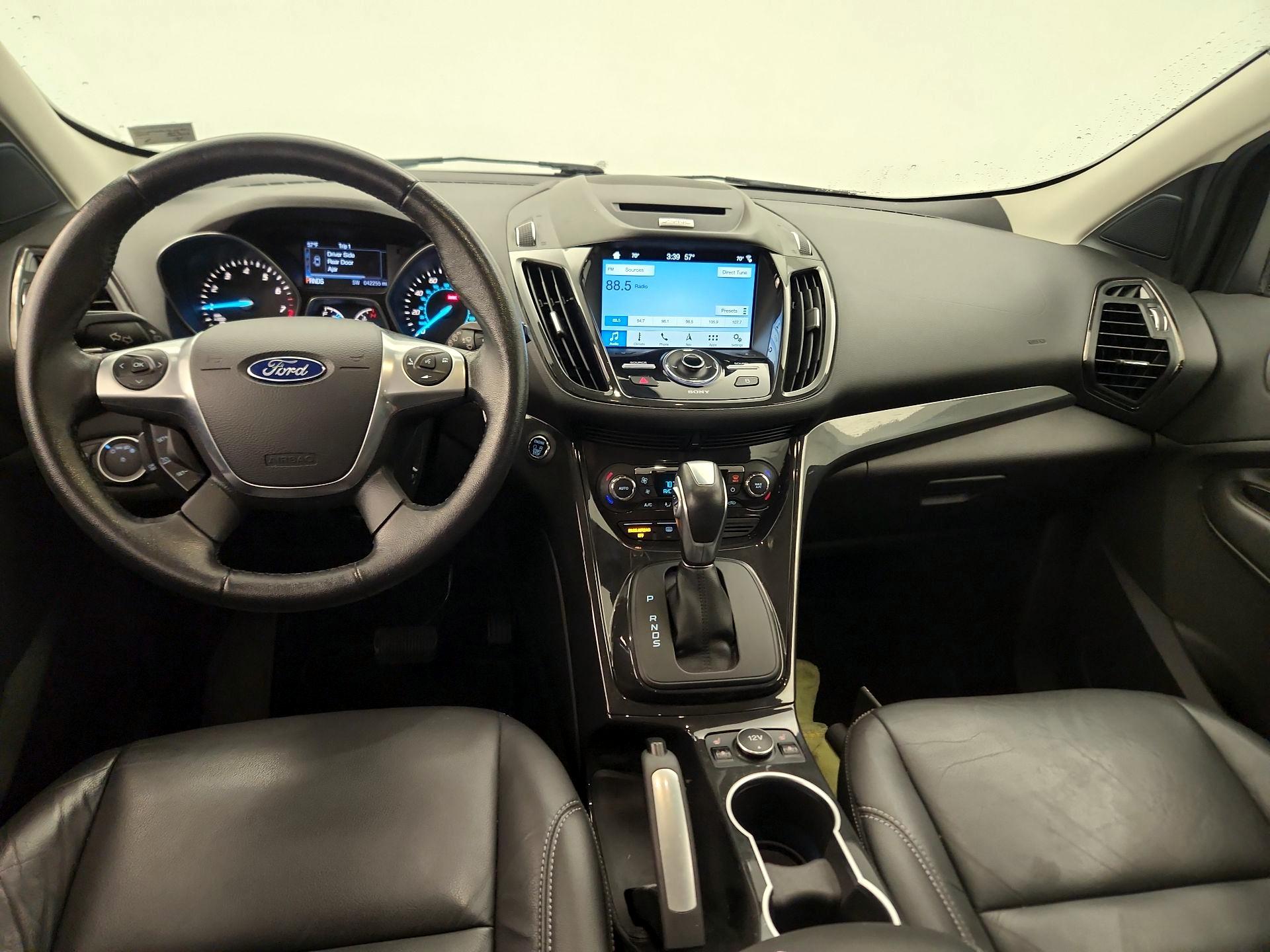 Thumbnail: 2016 Ford Escape - 9