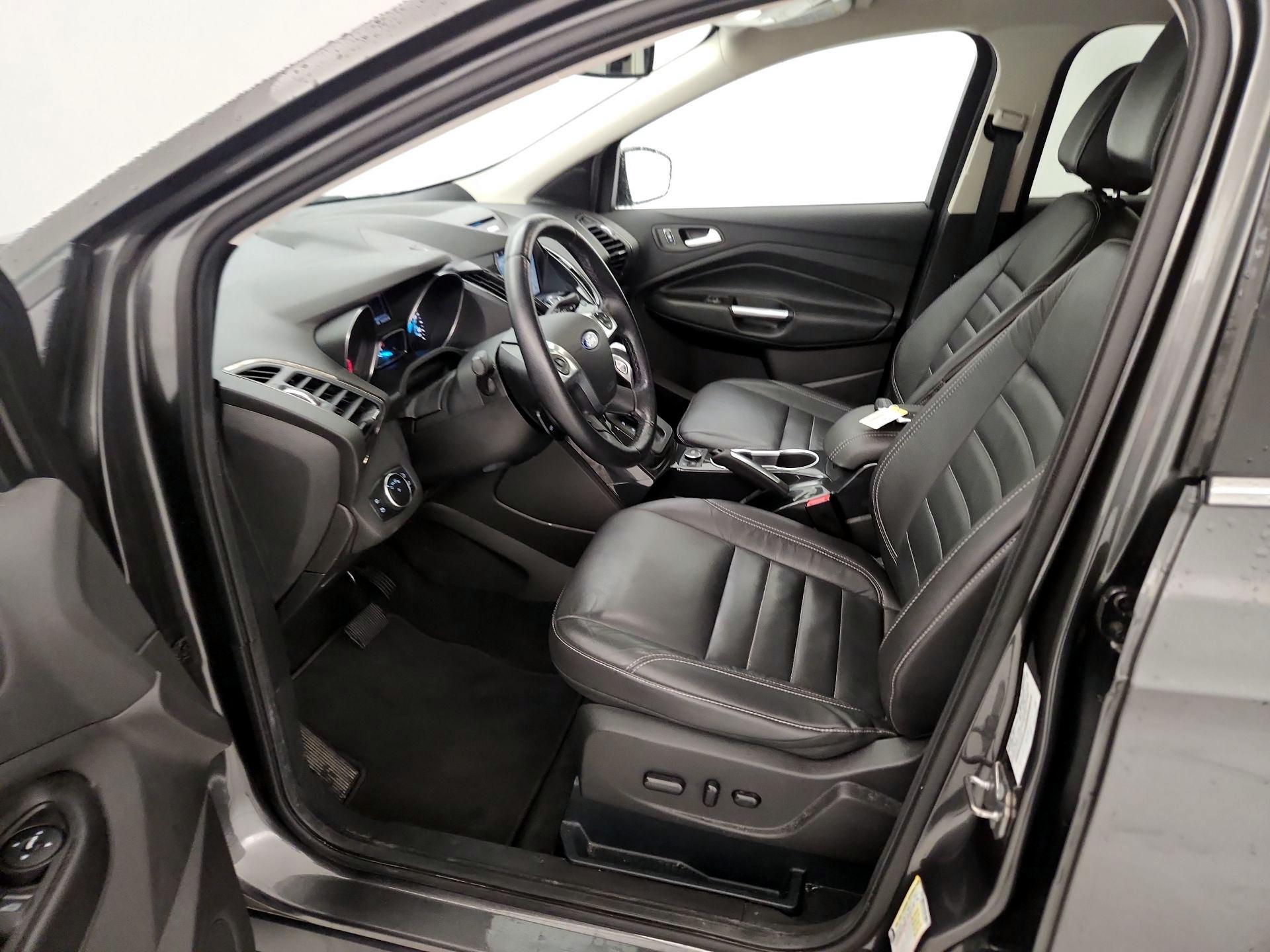 Thumbnail: 2016 Ford Escape - 11