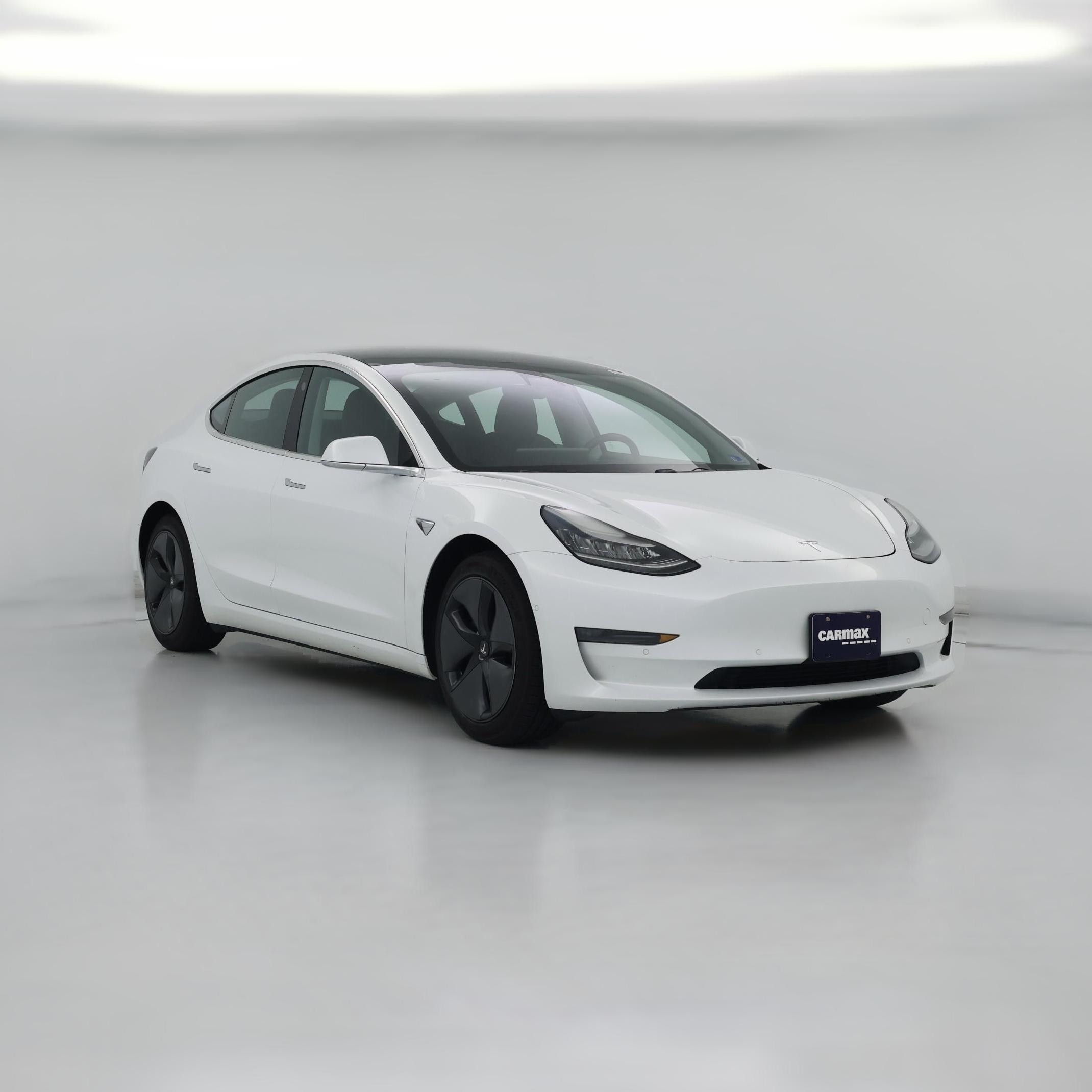 Thumbnail: 2019 Tesla Model 3 - 1