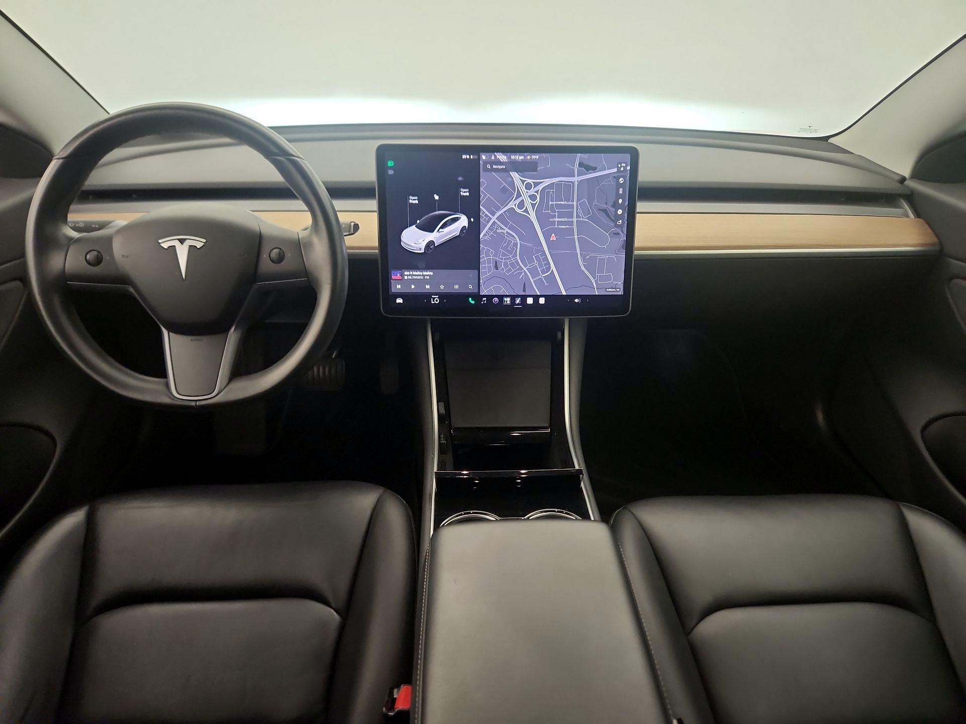 Thumbnail: 2019 Tesla Model 3 - 9