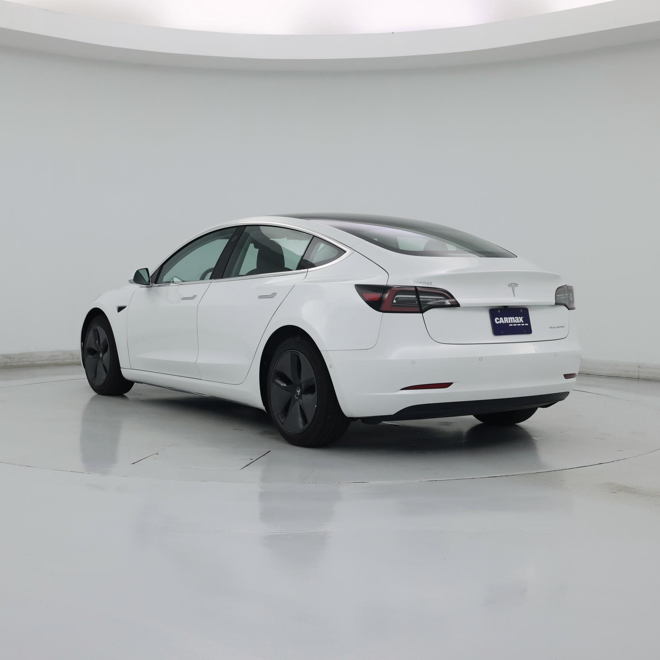 Thumbnail: 2019 Tesla Model 3 - 2