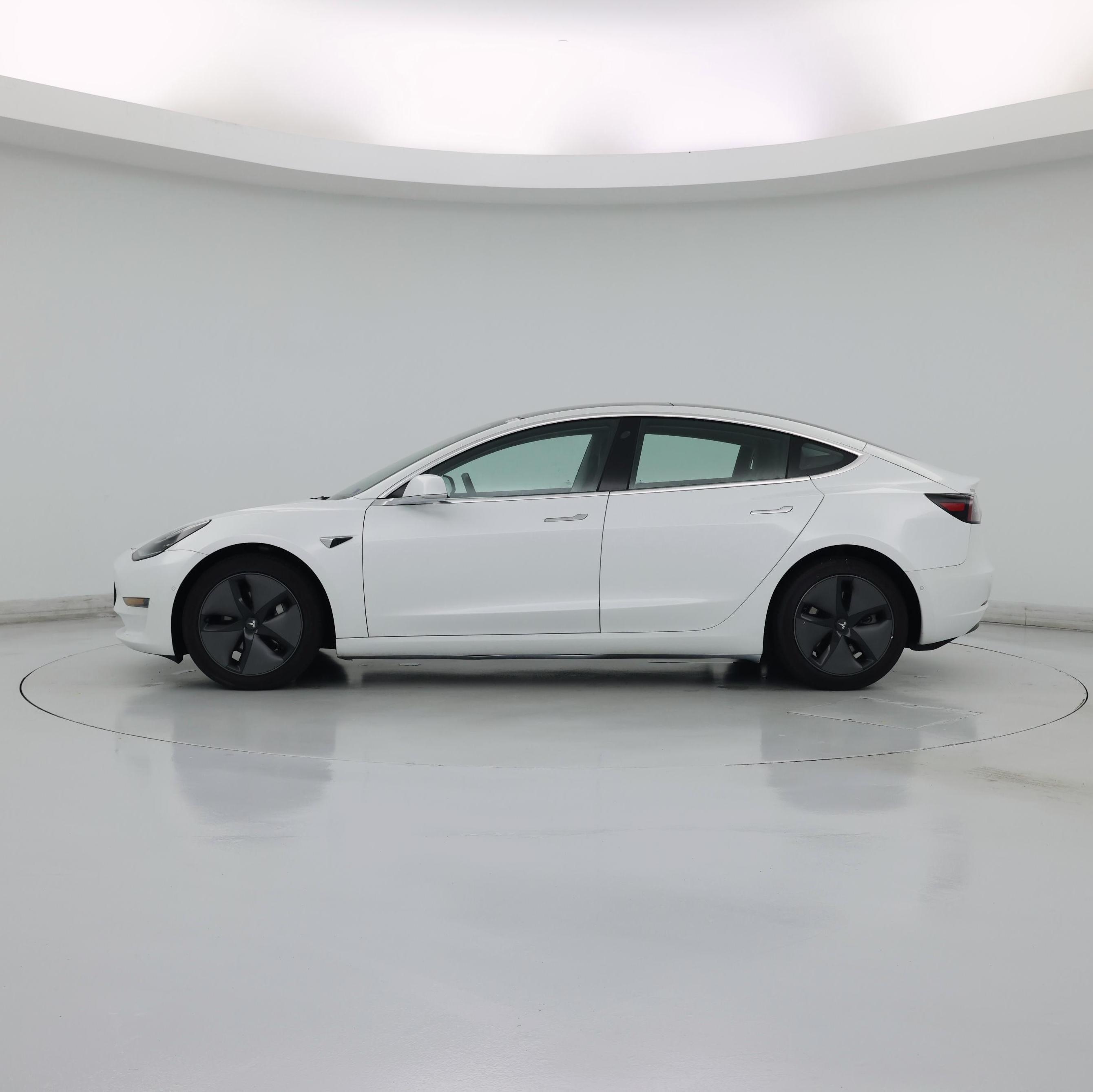 Thumbnail: 2019 Tesla Model 3 - 3