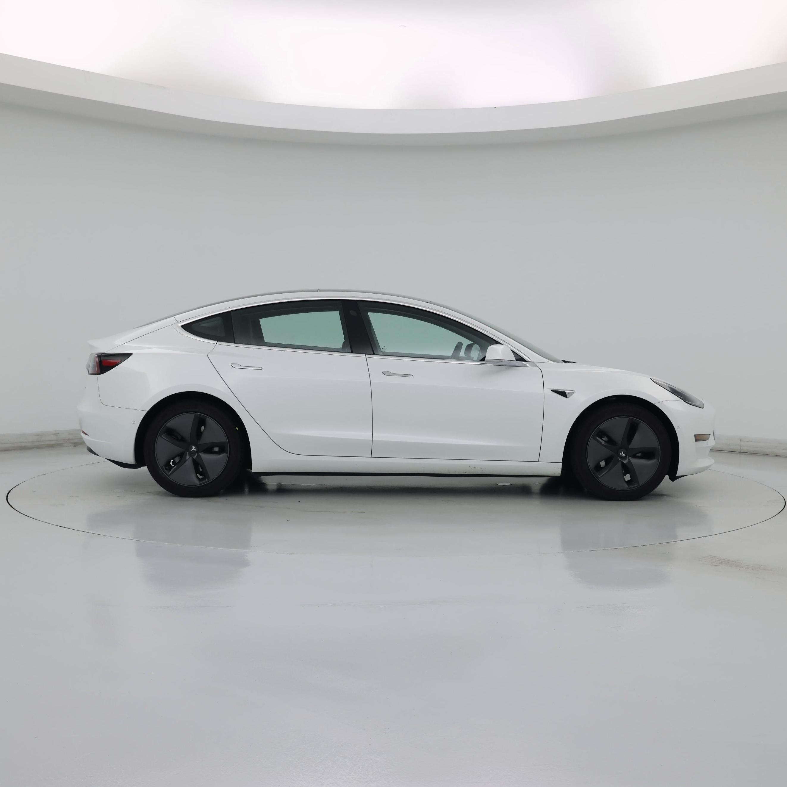 Thumbnail: 2019 Tesla Model 3 - 7