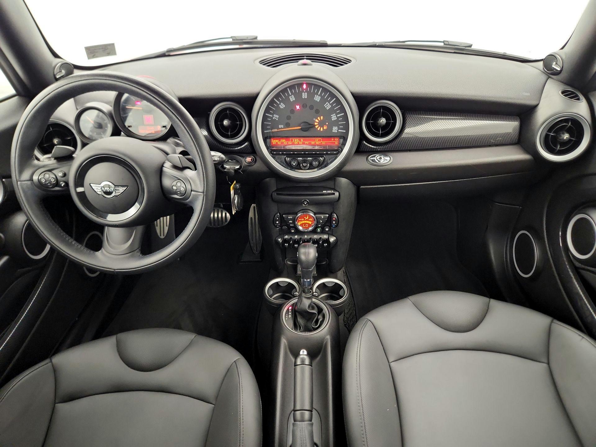 Thumbnail: 2015 MINI Cooper - 9