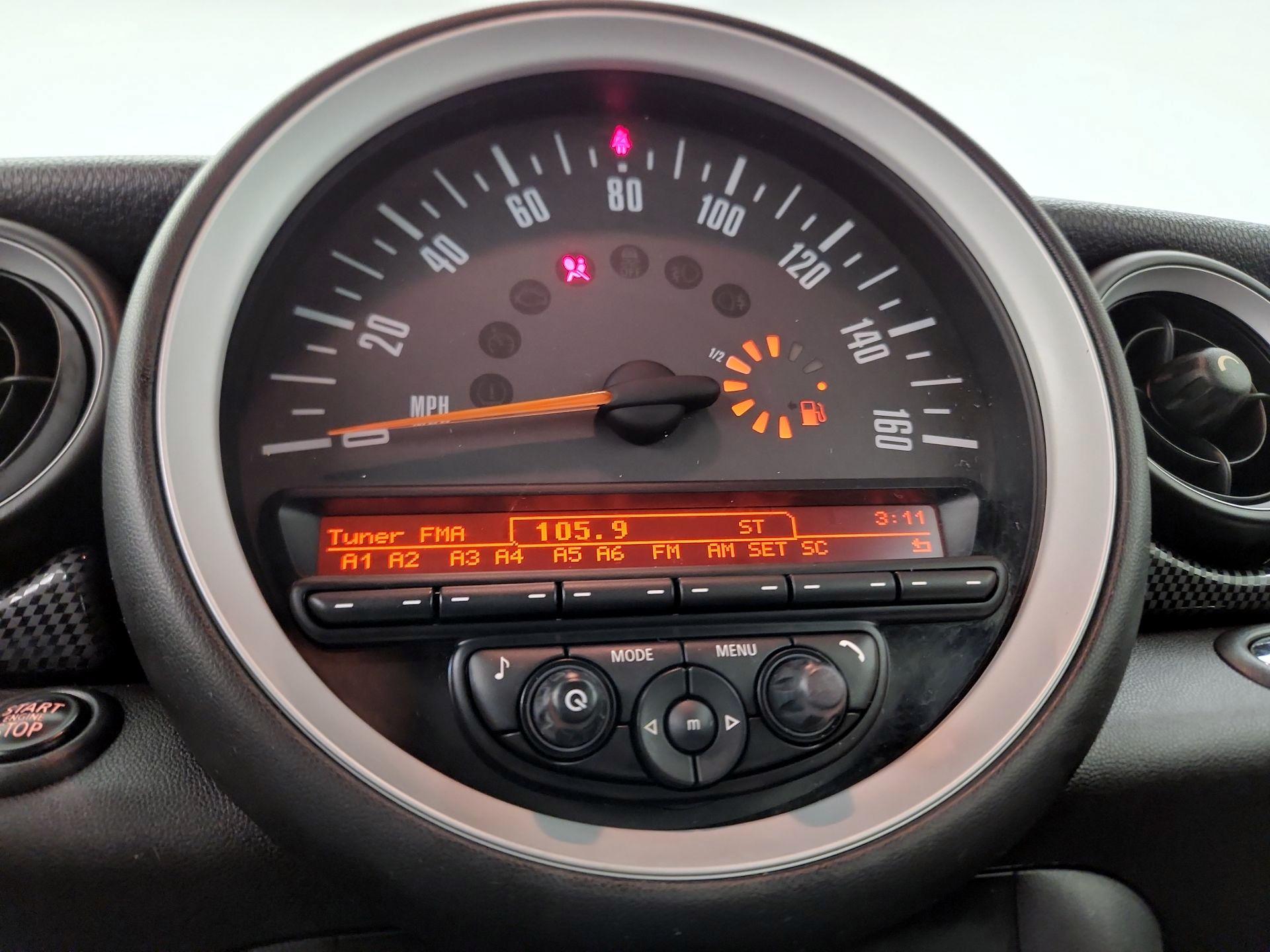 Thumbnail: 2015 MINI Cooper - 13