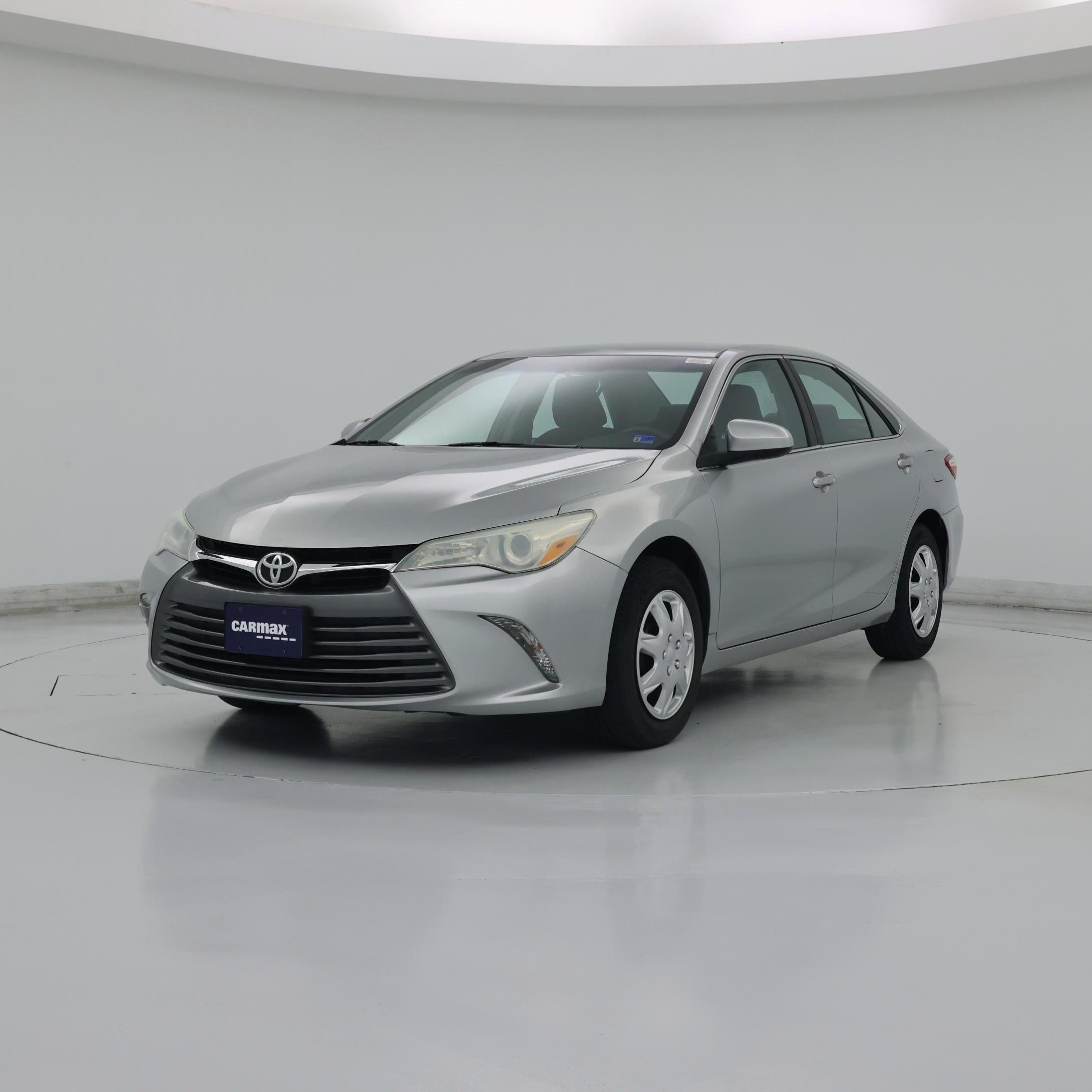 Thumbnail: 2016 Toyota Camry - 4