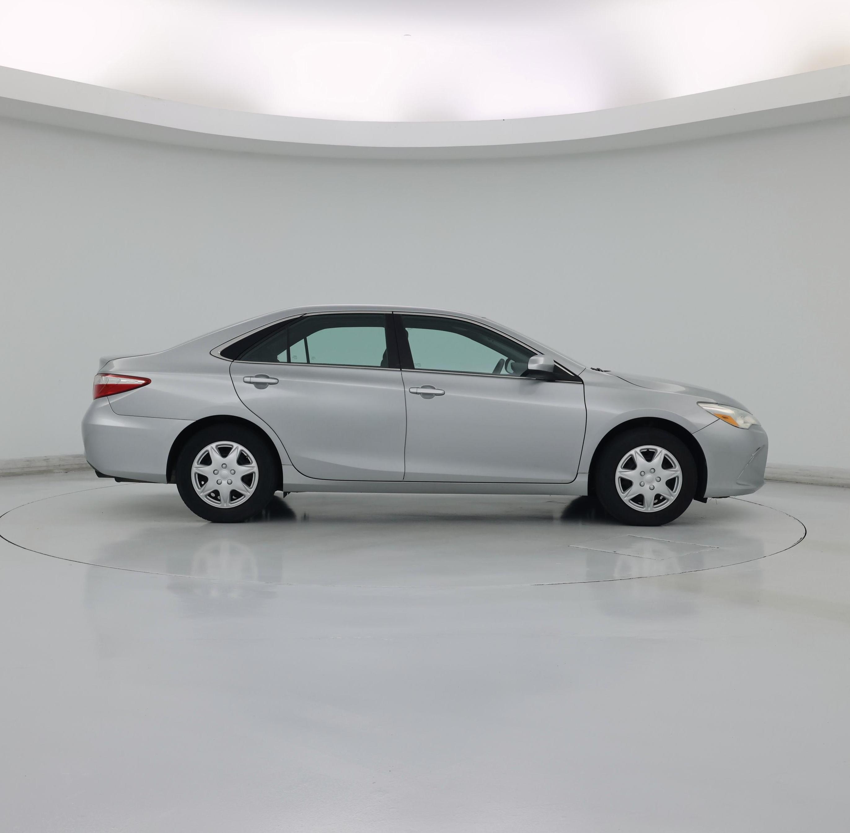 Thumbnail: 2016 Toyota Camry - 7