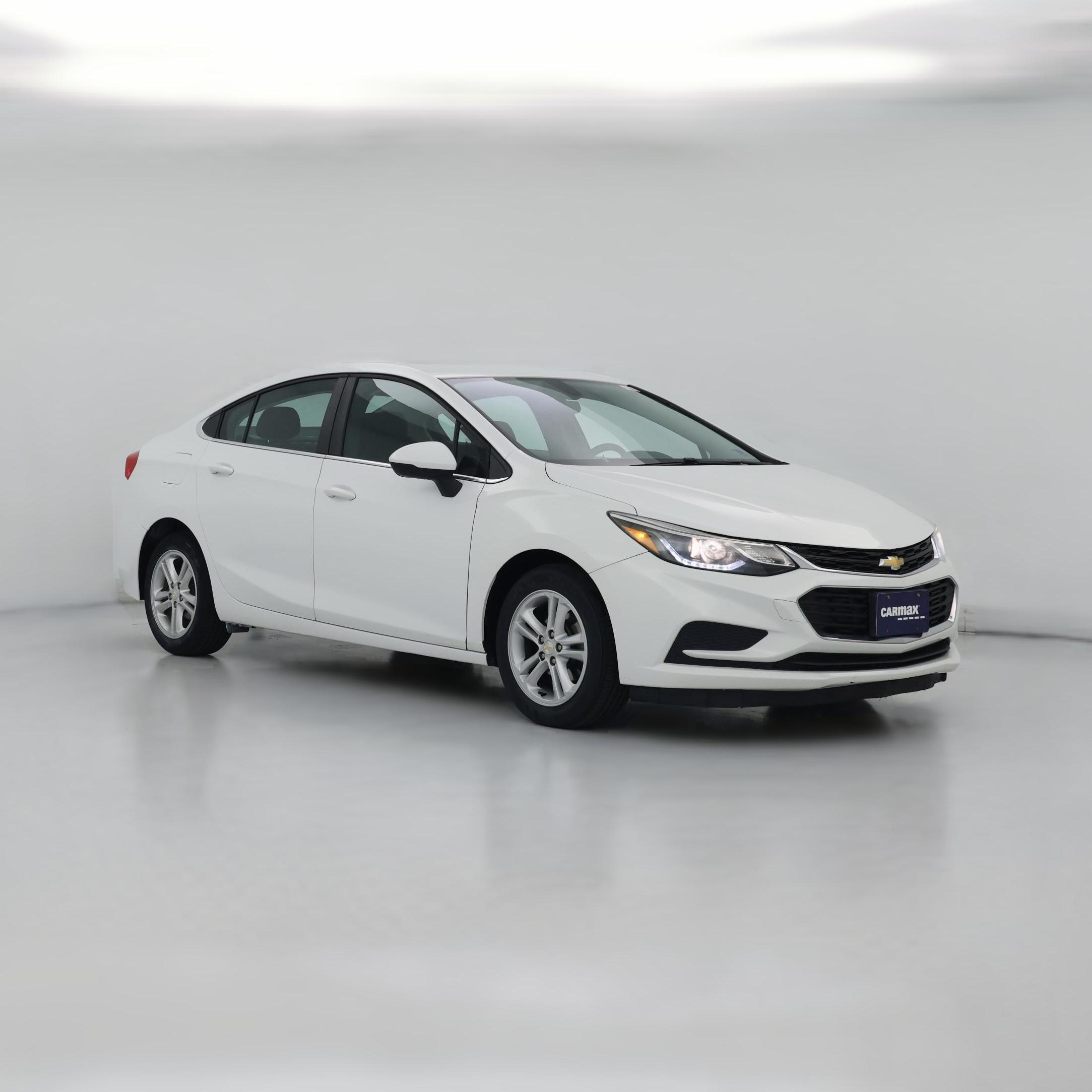 Thumbnail: 2016 Chevrolet Cruze - 1