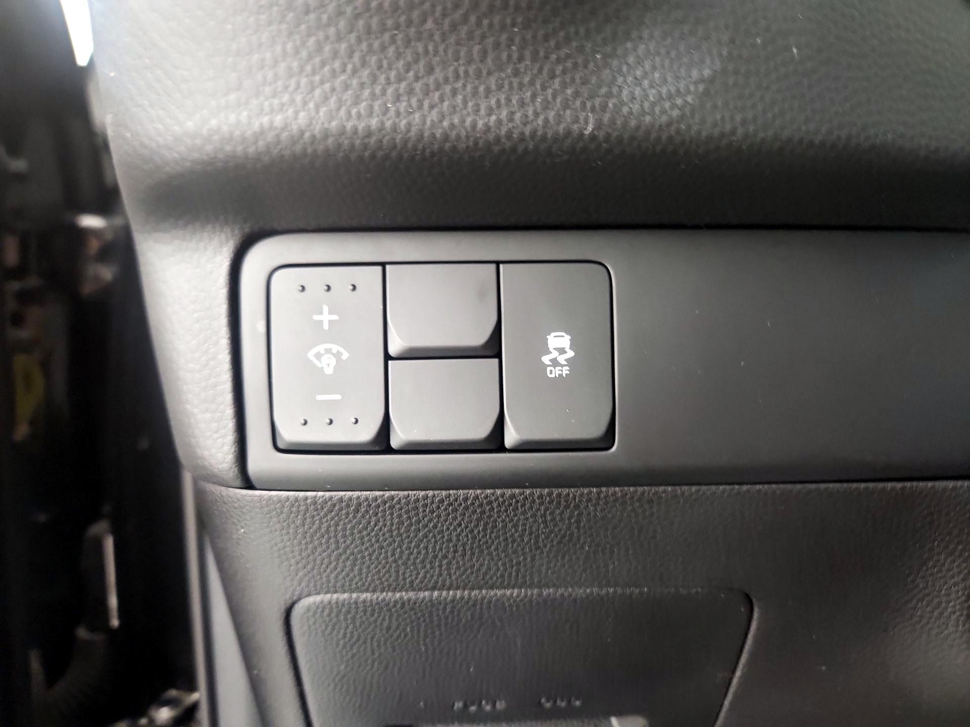Thumbnail: 2017 Kia Soul - 13