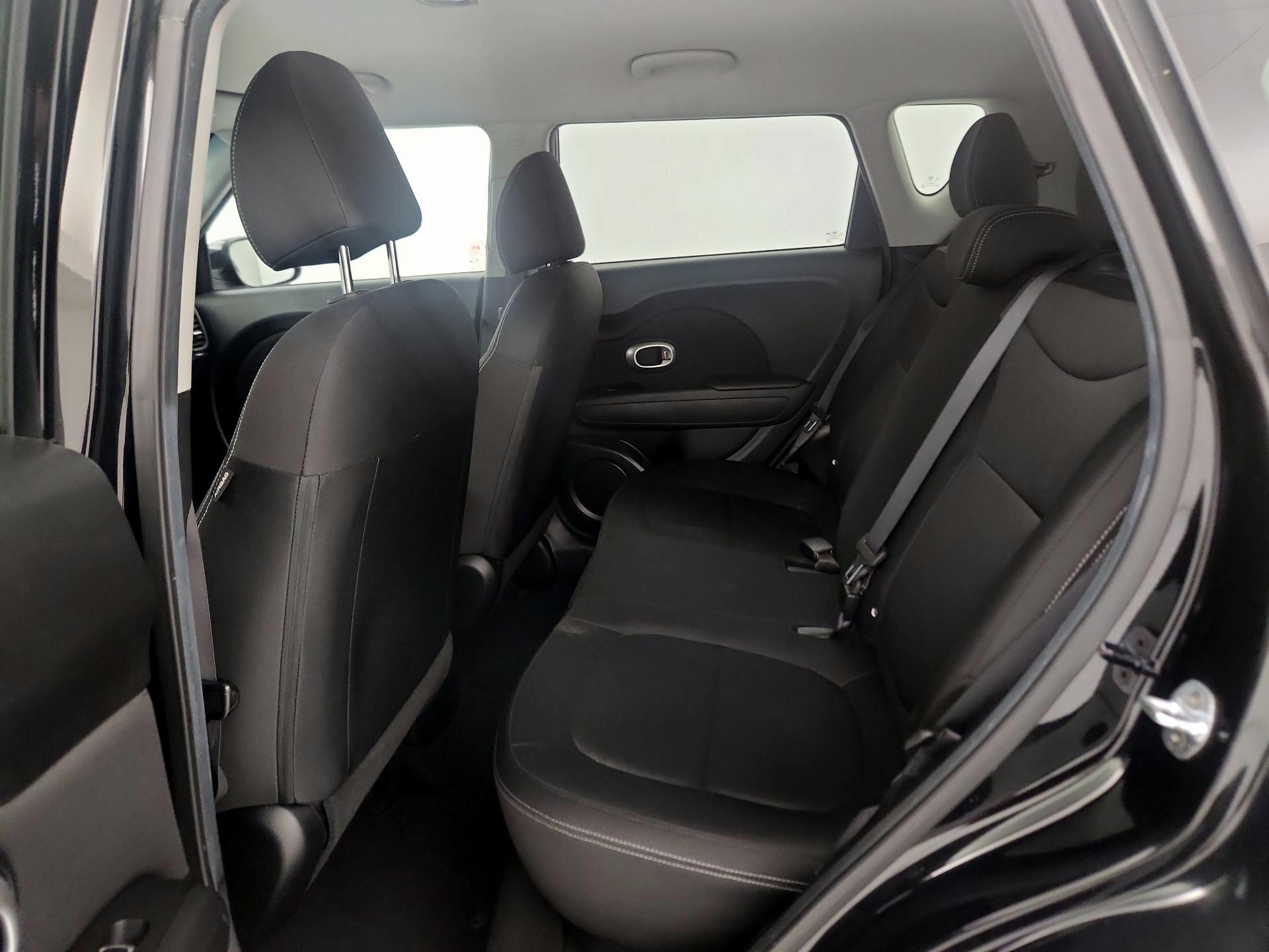 Thumbnail: 2017 Kia Soul - 18
