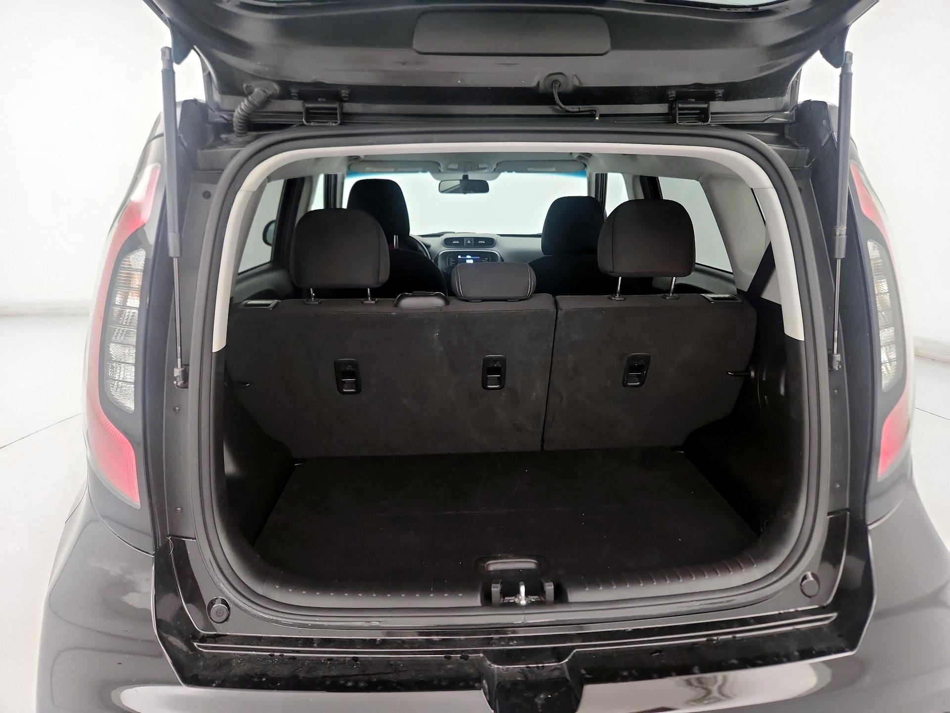 Thumbnail: 2017 Kia Soul - 19
