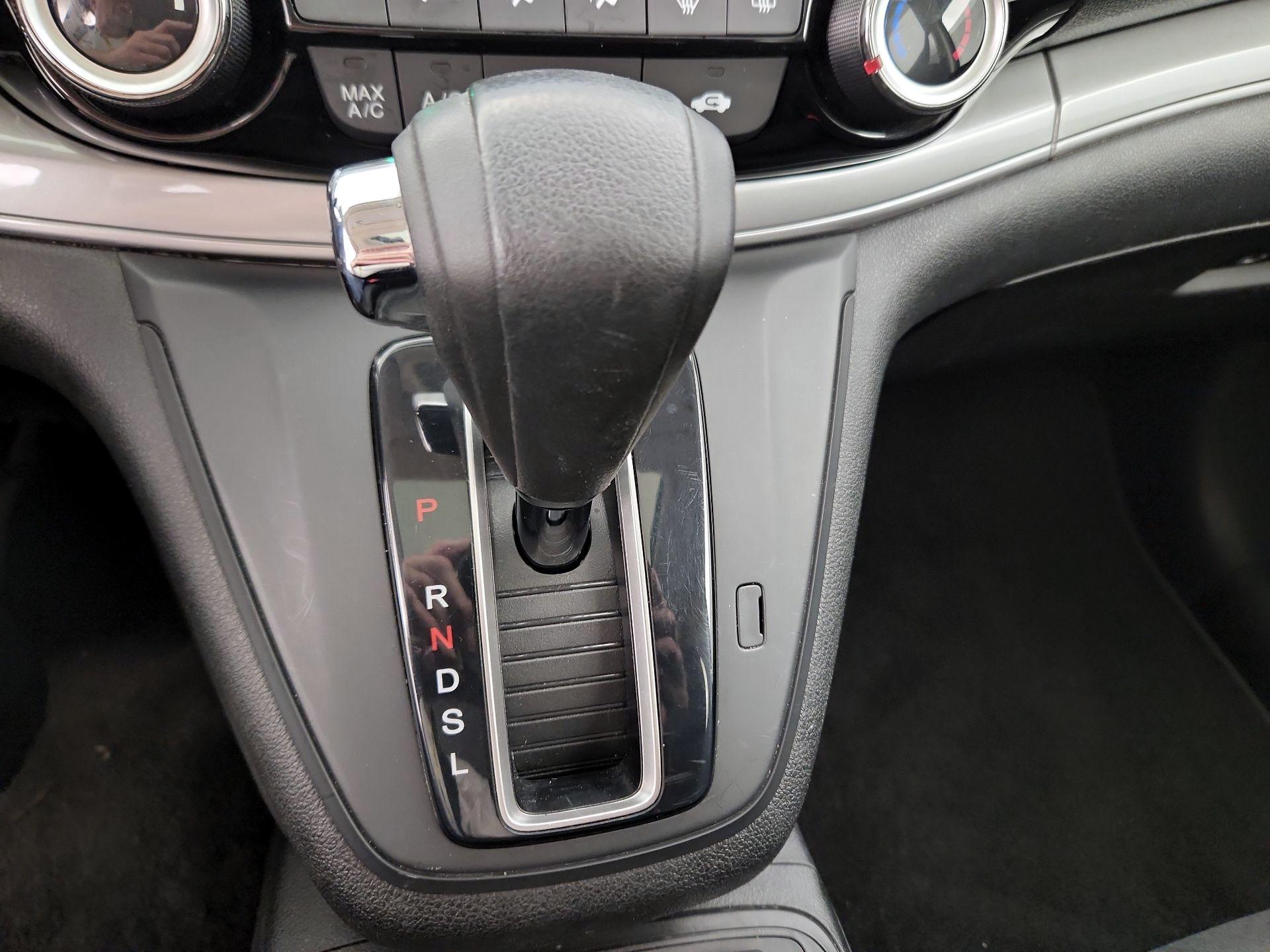 Thumbnail: 2015 Honda CR-V - 18