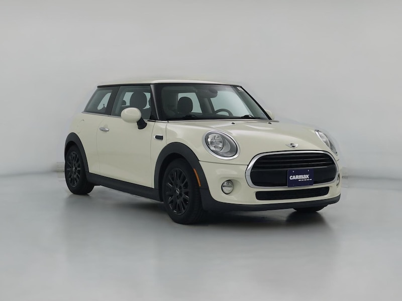 2018 MINI Cooper Hardtop Oxford Edition -
                  Sterling, VA