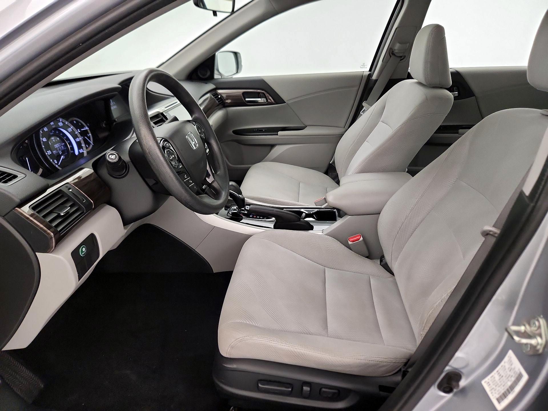 Thumbnail: 2017 Honda Accord - 11