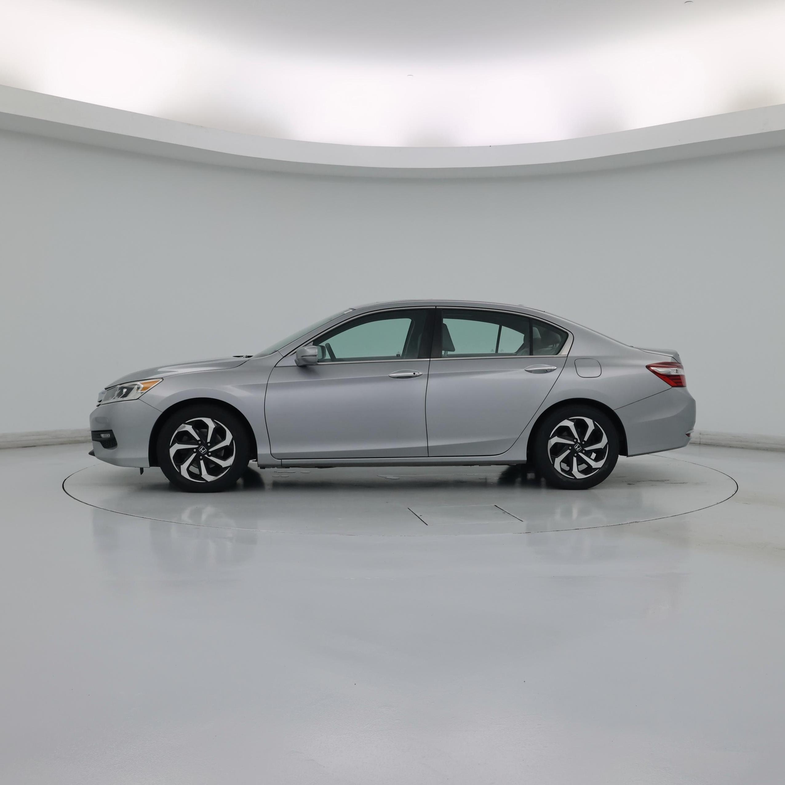 Thumbnail: 2017 Honda Accord - 3