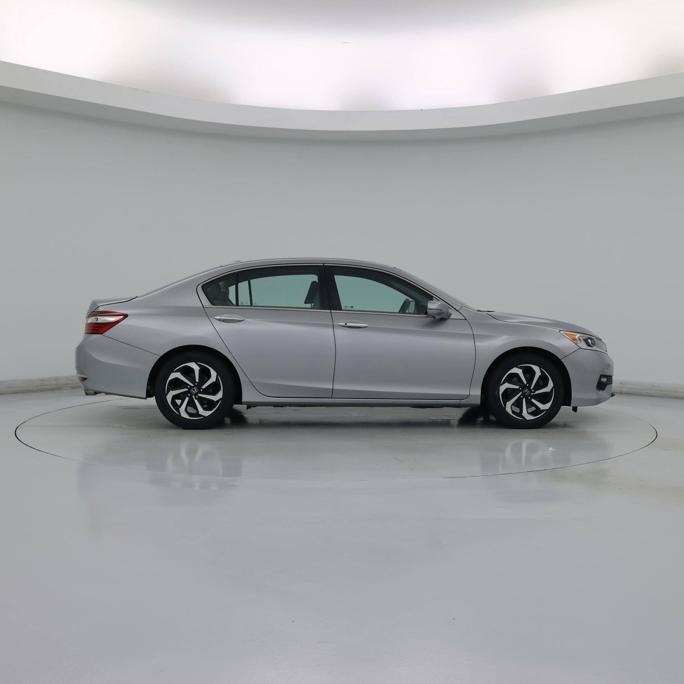 Thumbnail: 2017 Honda Accord - 7