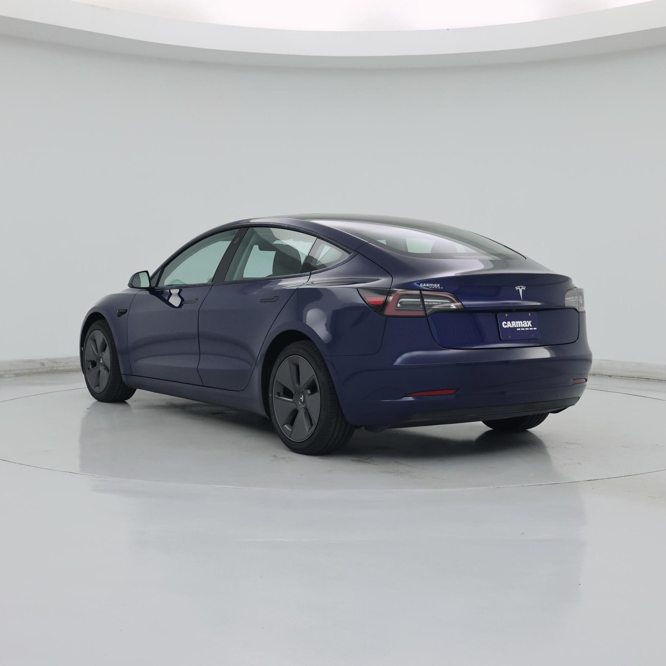 Thumbnail: 2023 Tesla Model 3 - 2
