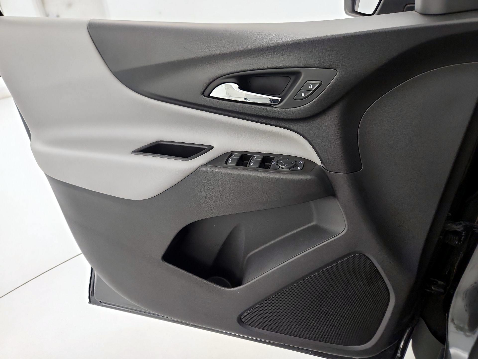 Thumbnail: 2020 Chevrolet Equinox - 12