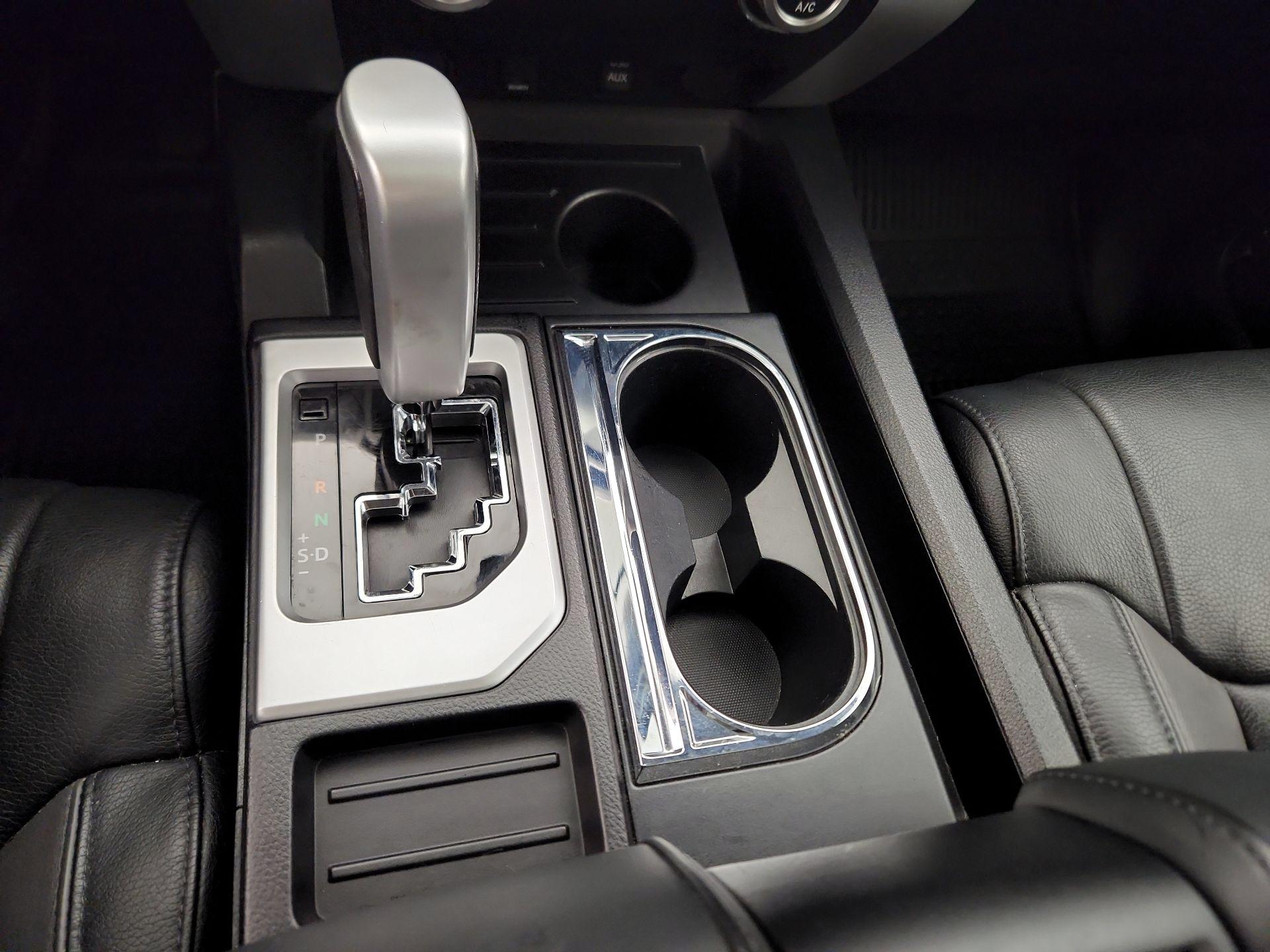 Thumbnail: 2019 Toyota Tundra - 18