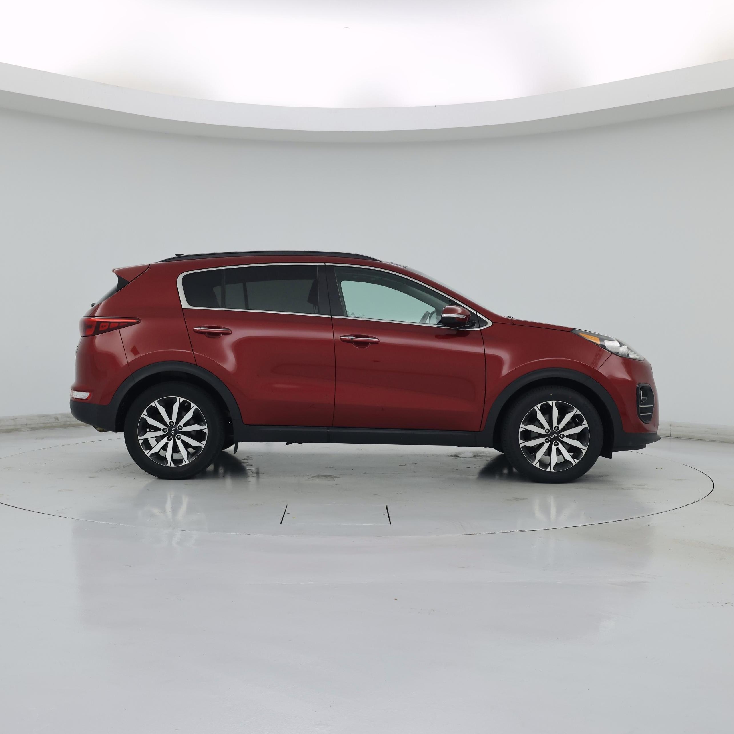 Thumbnail: 2017 Kia Sportage - 7