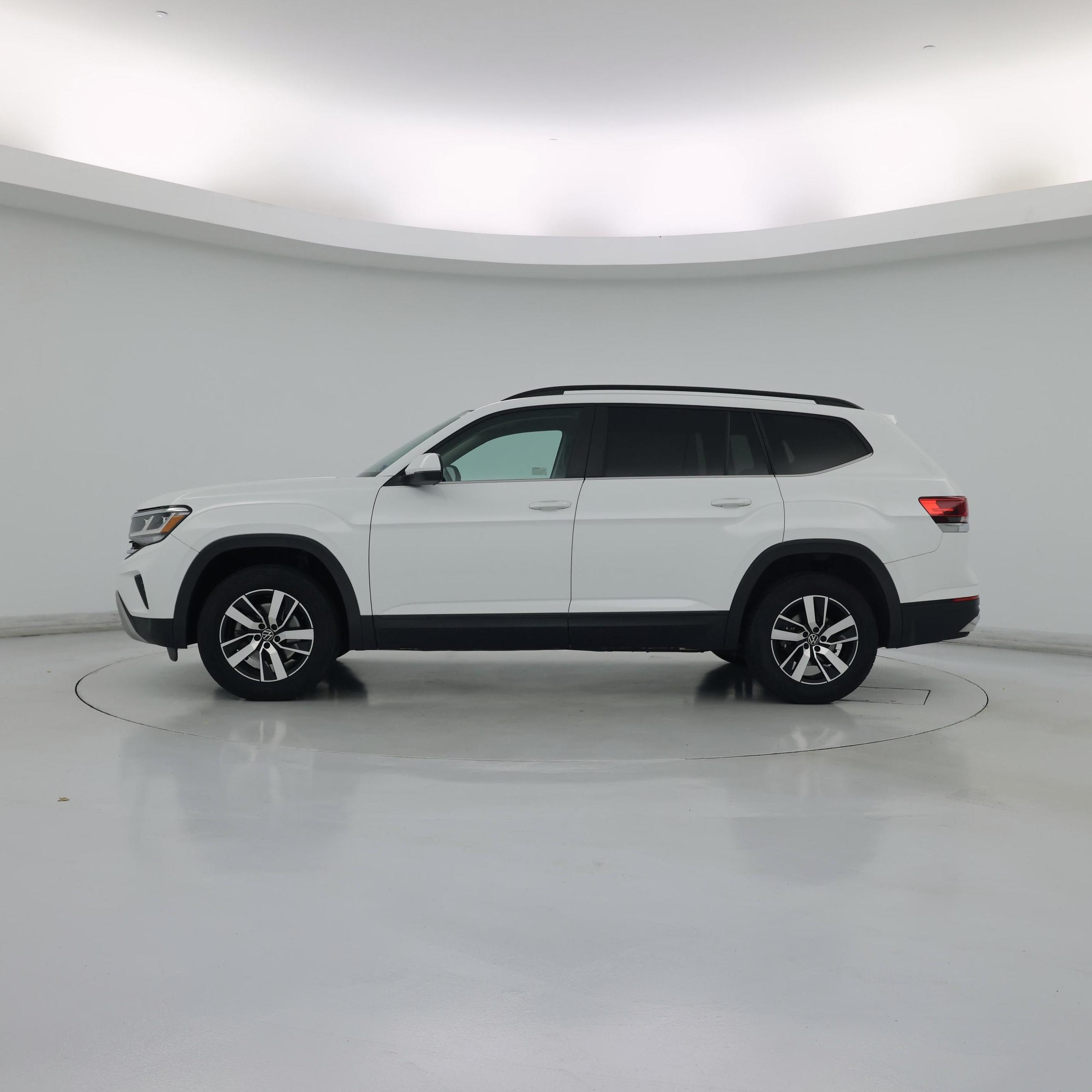 Thumbnail: 2021 Volkswagen Atlas - 3