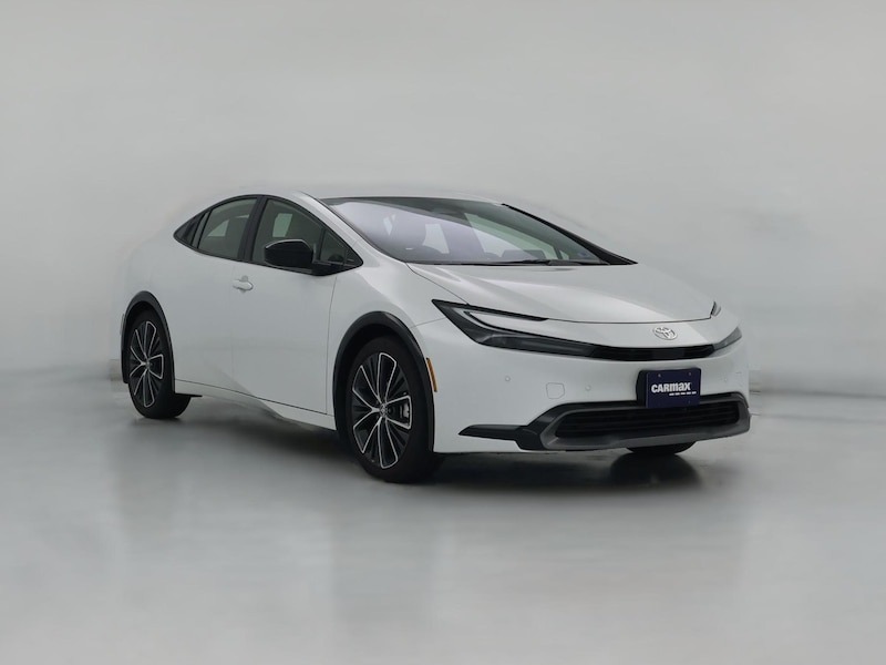 2025 Toyota Prius XLE