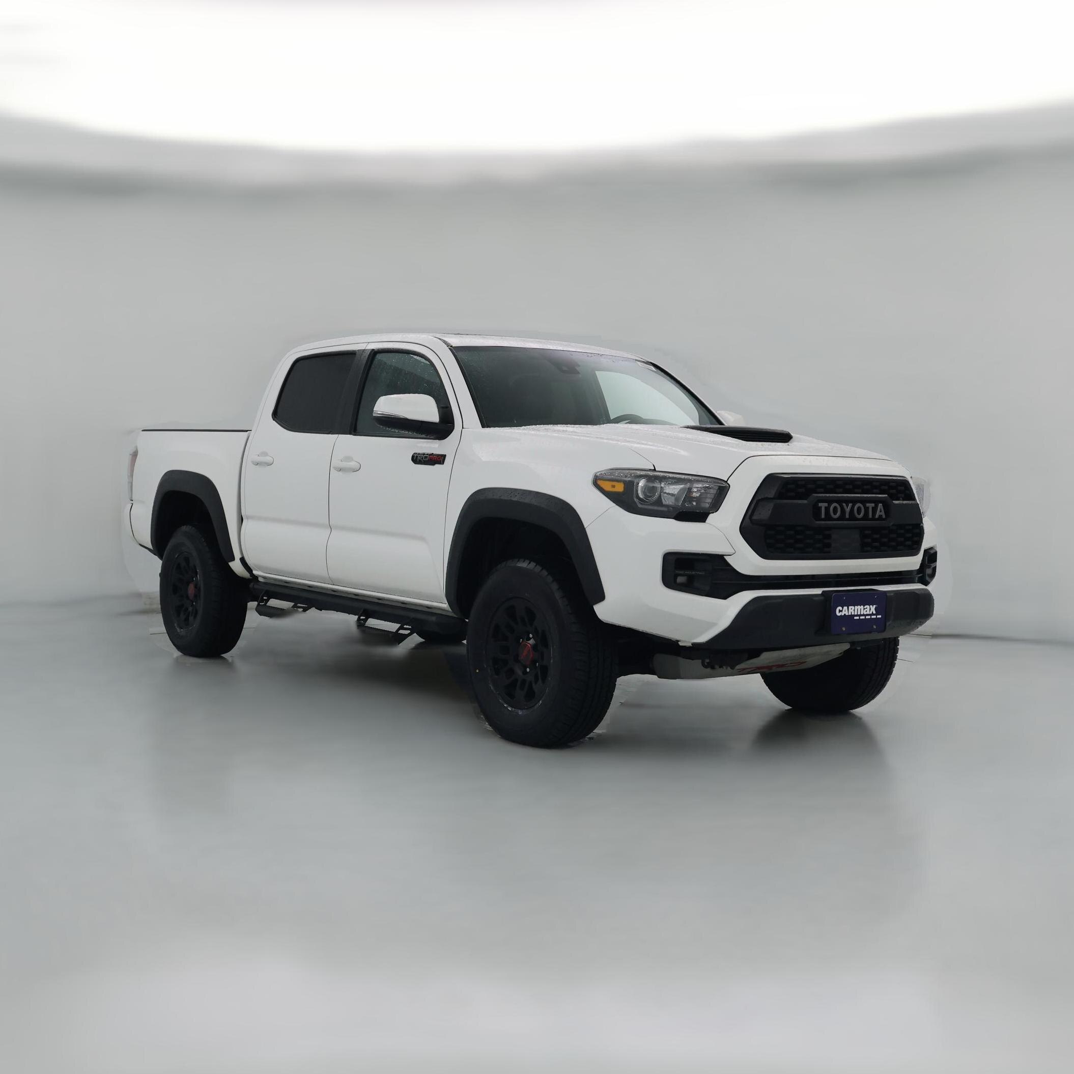 Thumbnail: 2019 Toyota Tacoma - 1