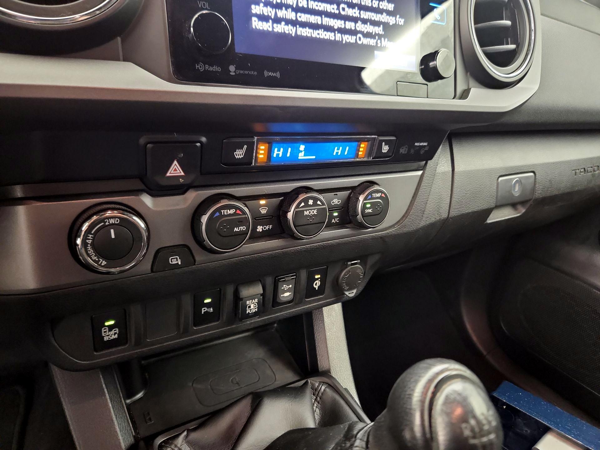 Thumbnail: 2019 Toyota Tacoma - 14