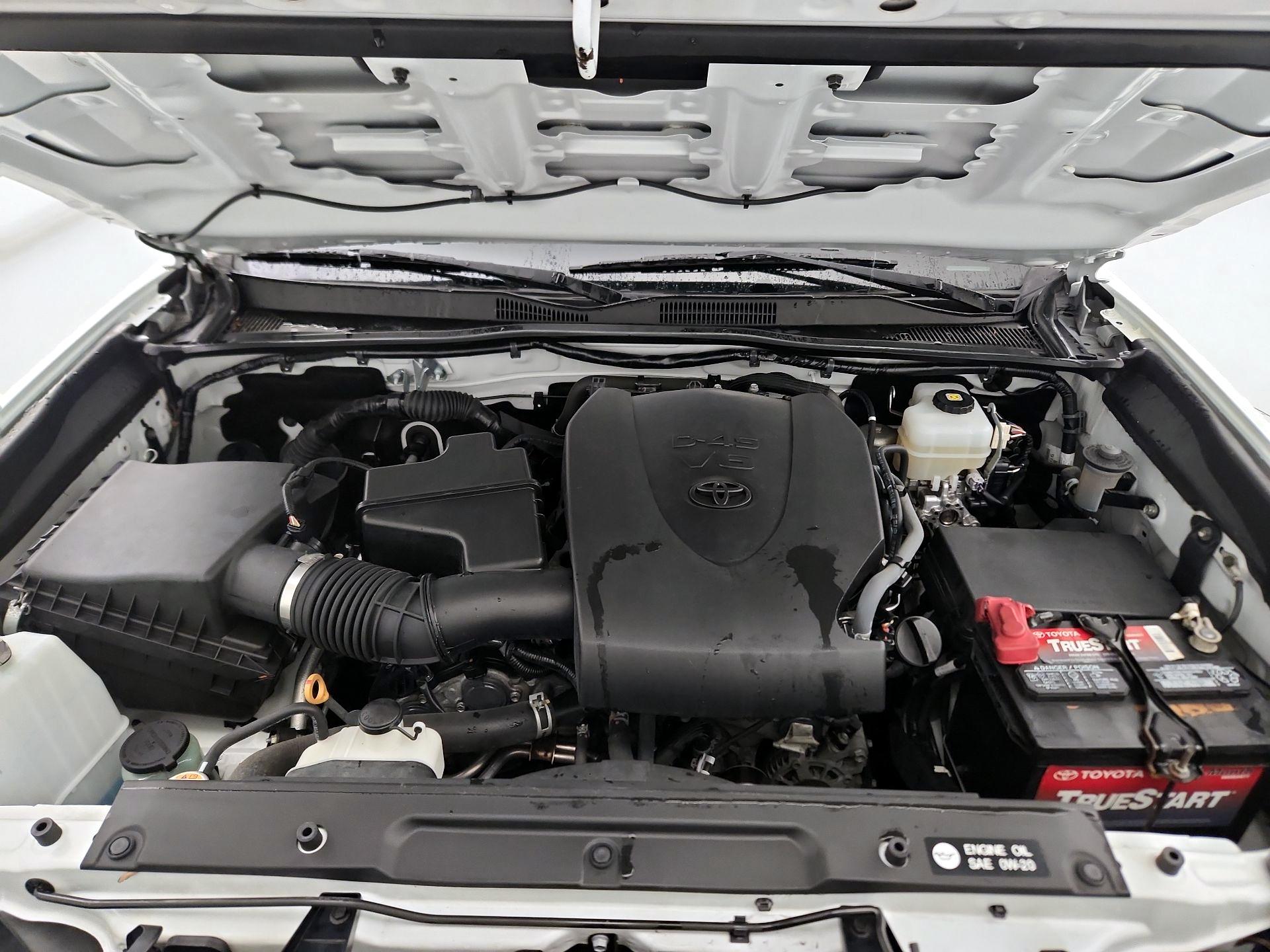 Thumbnail: 2019 Toyota Tacoma - 18
