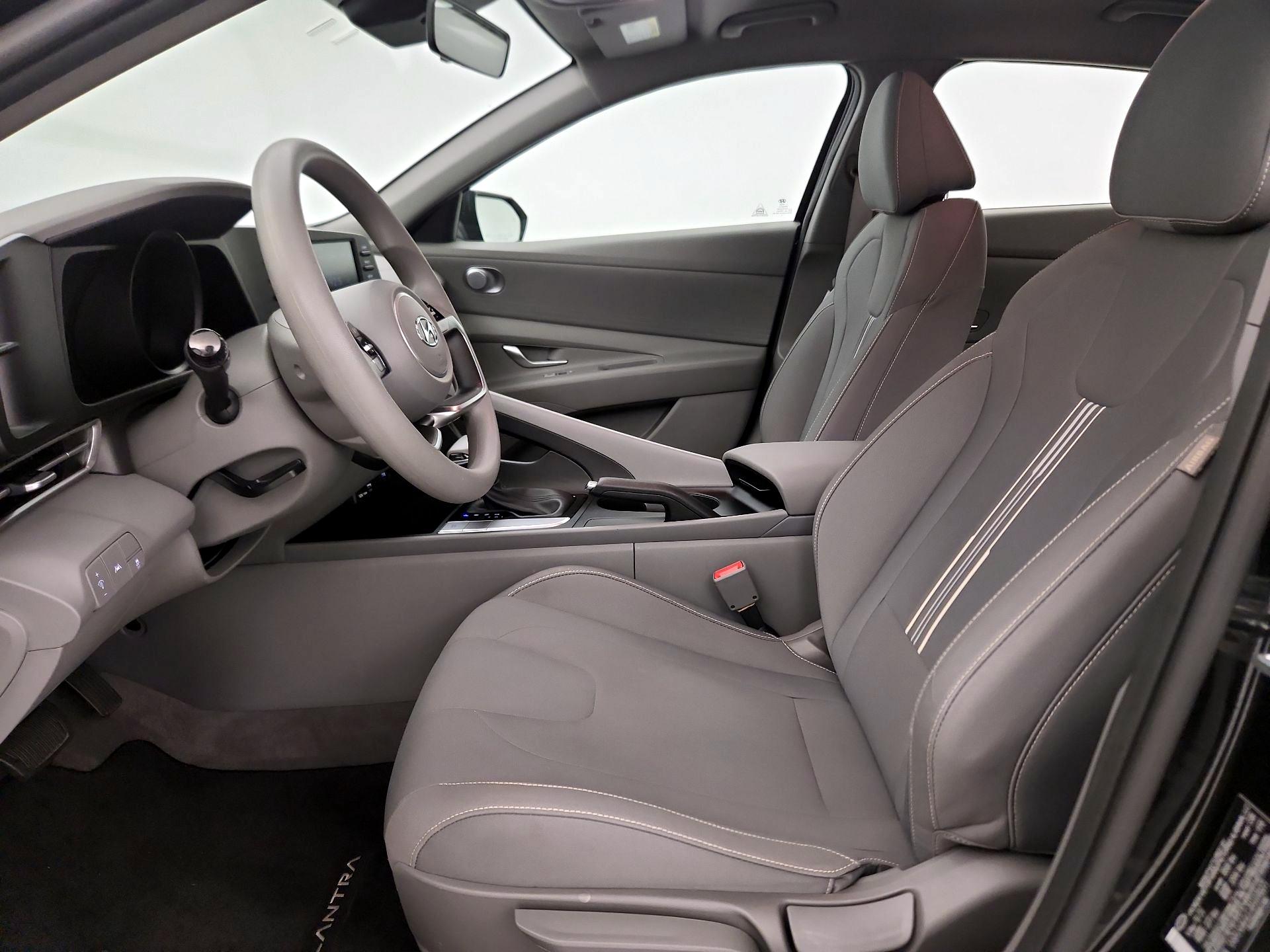 Thumbnail: 2023 Hyundai Elantra - 11