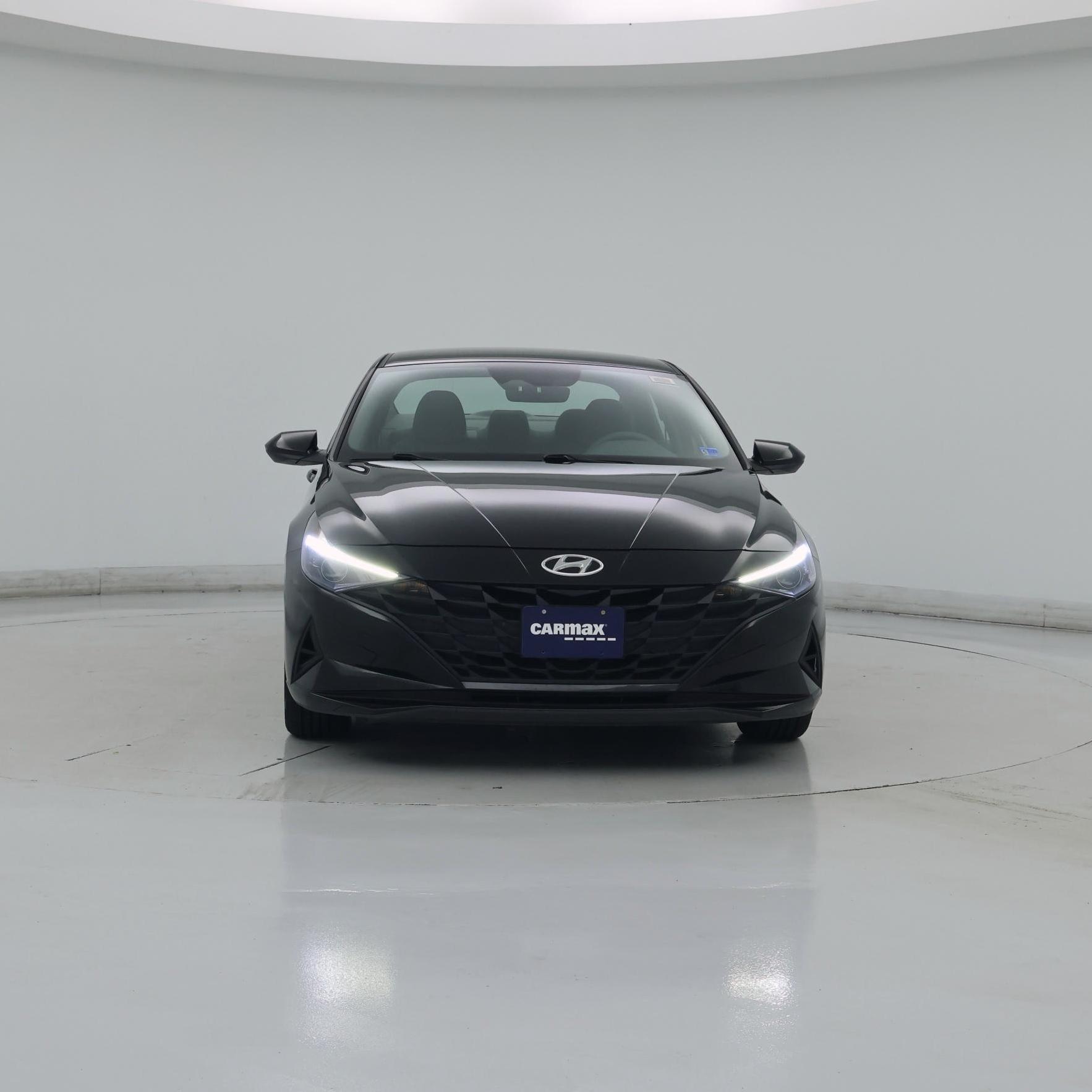Thumbnail: 2023 Hyundai Elantra - 5