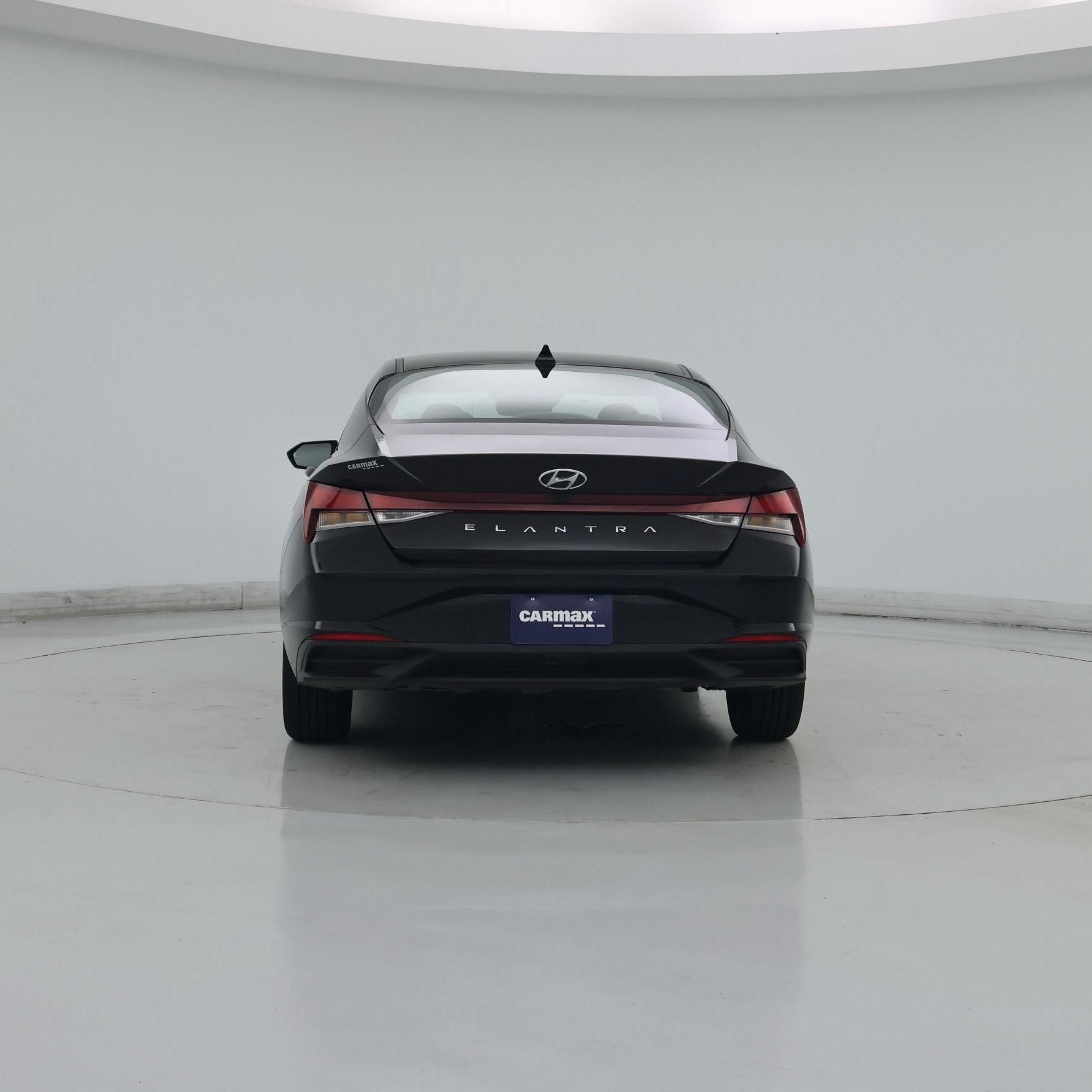 Thumbnail: 2023 Hyundai Elantra - 6
