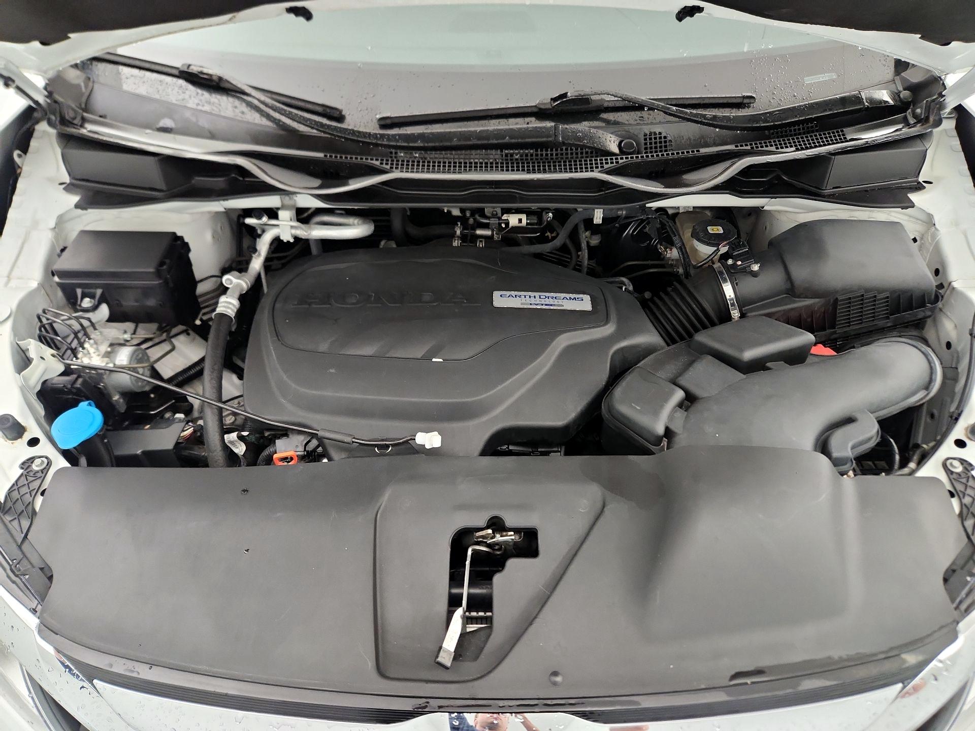 Thumbnail: 2019 Honda Odyssey - 18