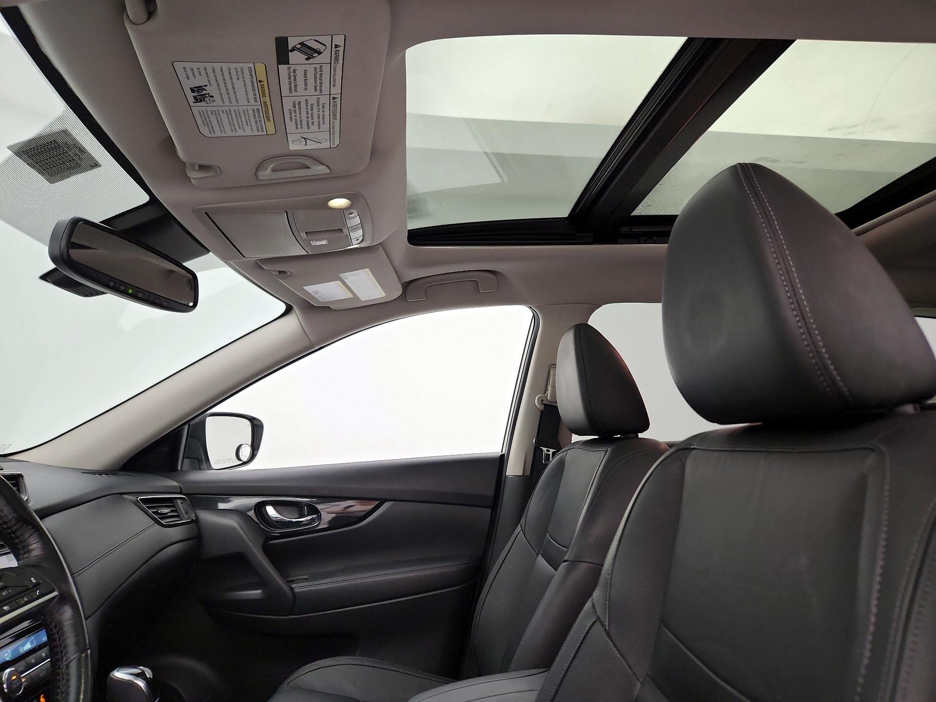 Thumbnail: 2018 Nissan Rogue - 13