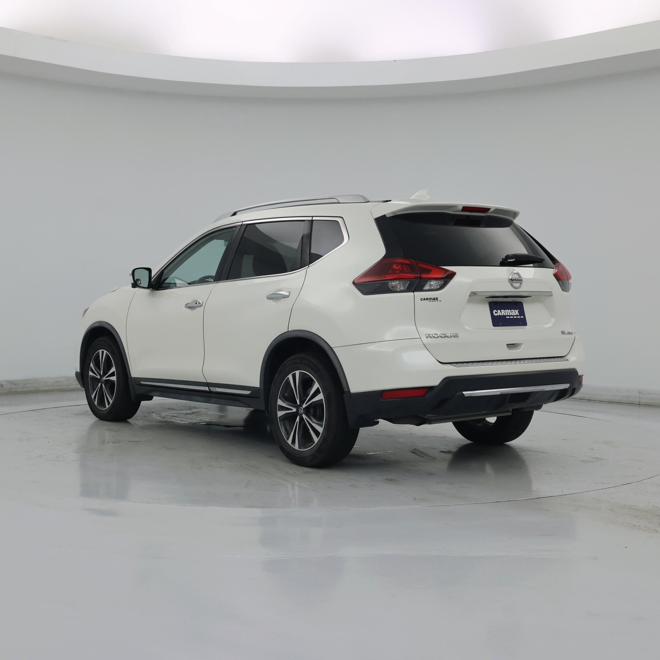 Thumbnail: 2018 Nissan Rogue - 2