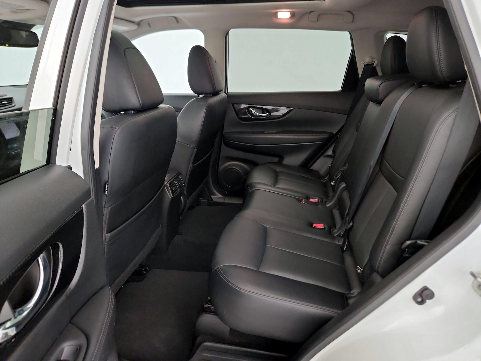 2018 Nissan Rogue SL - Photo 22