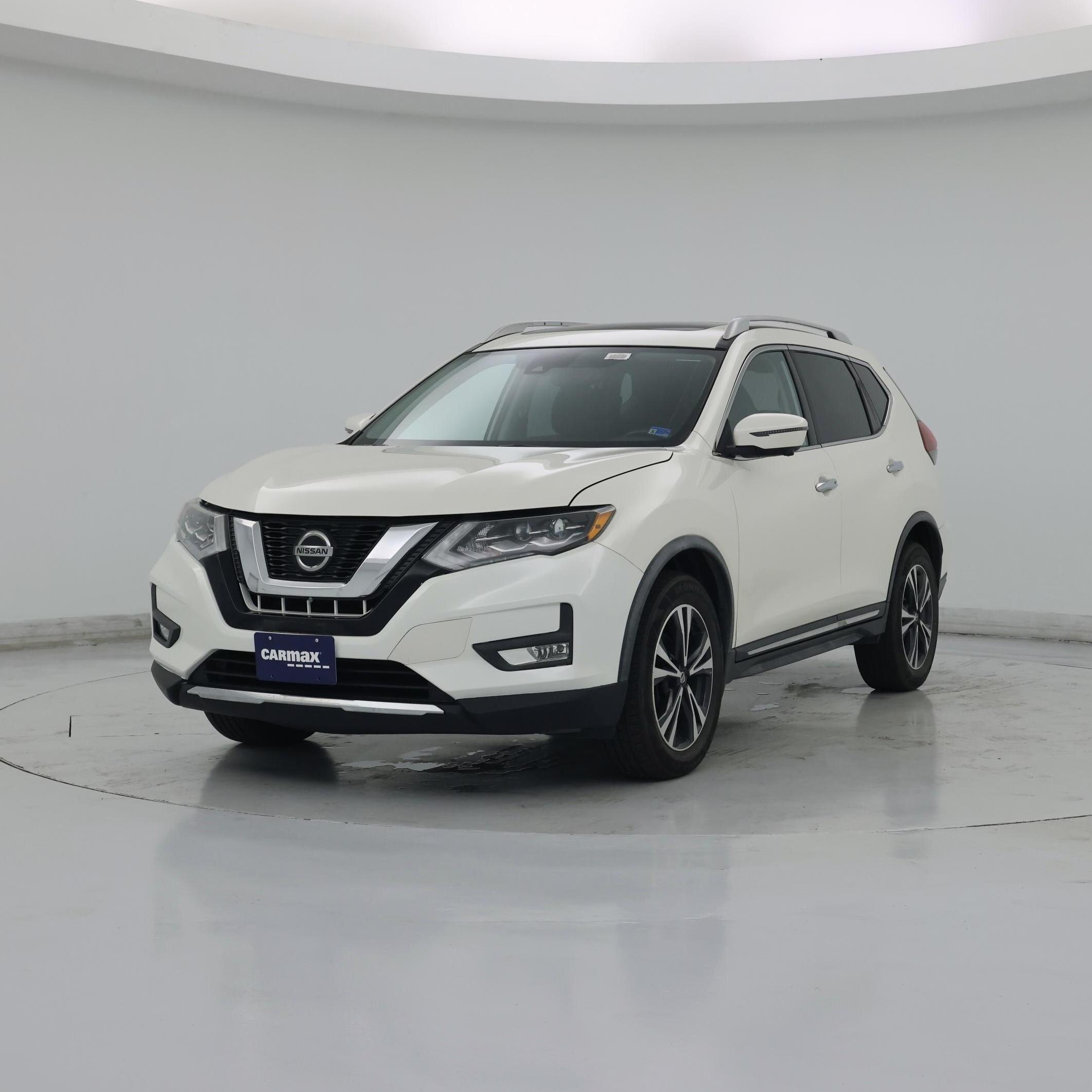 Thumbnail: 2018 Nissan Rogue - 4