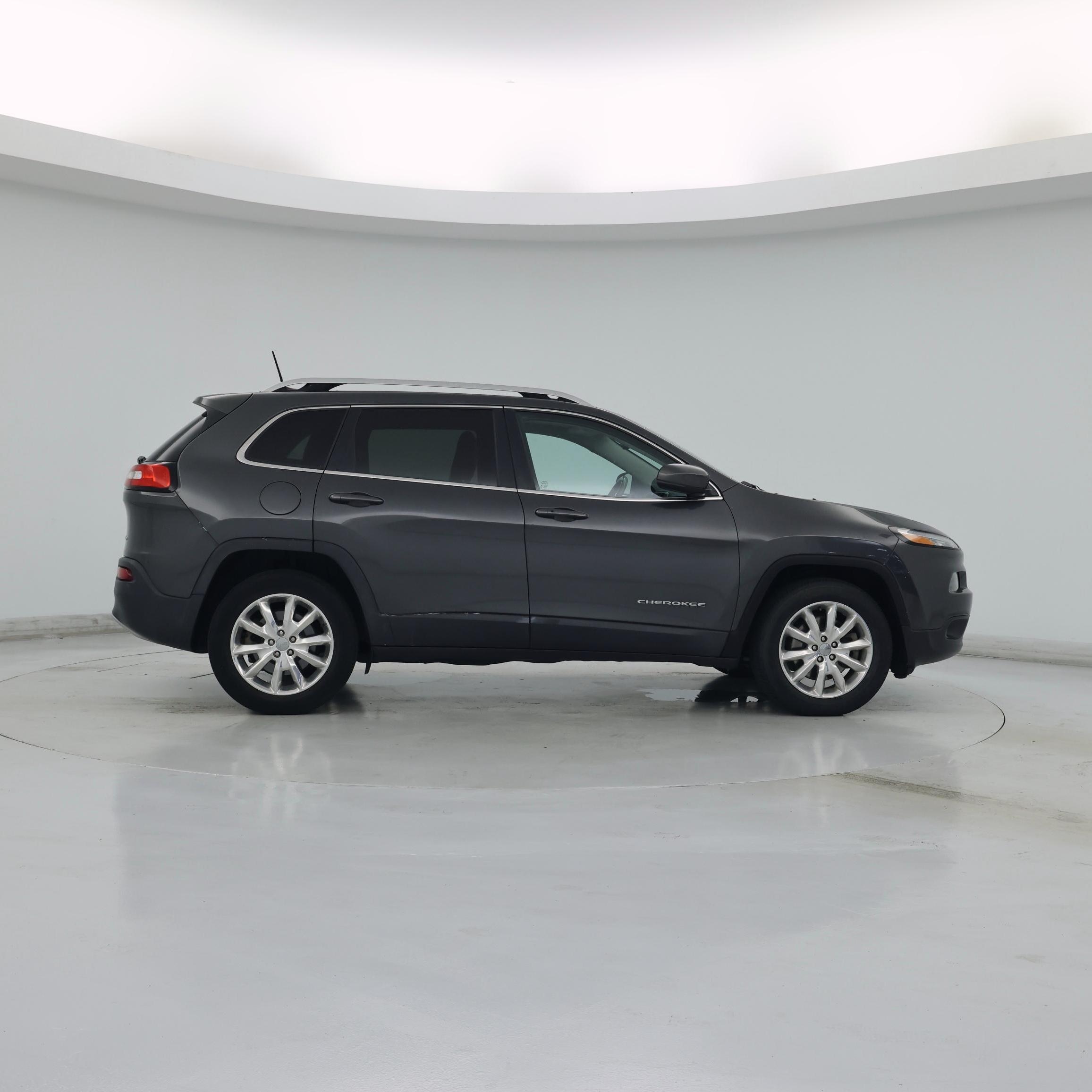 Thumbnail: 2016 Jeep Cherokee - 7