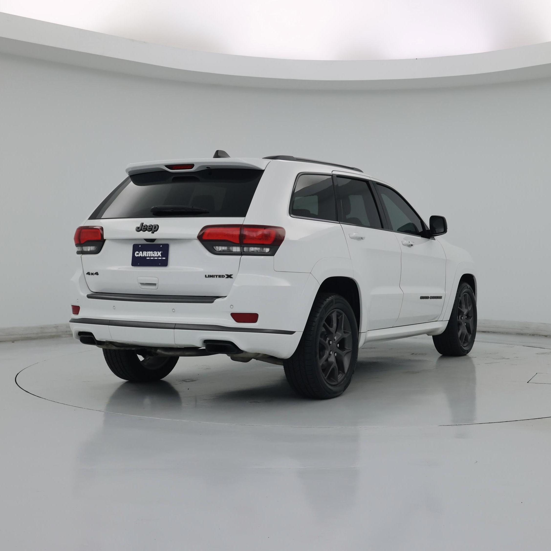Thumbnail: 2020 Jeep Grand Cherokee - 8