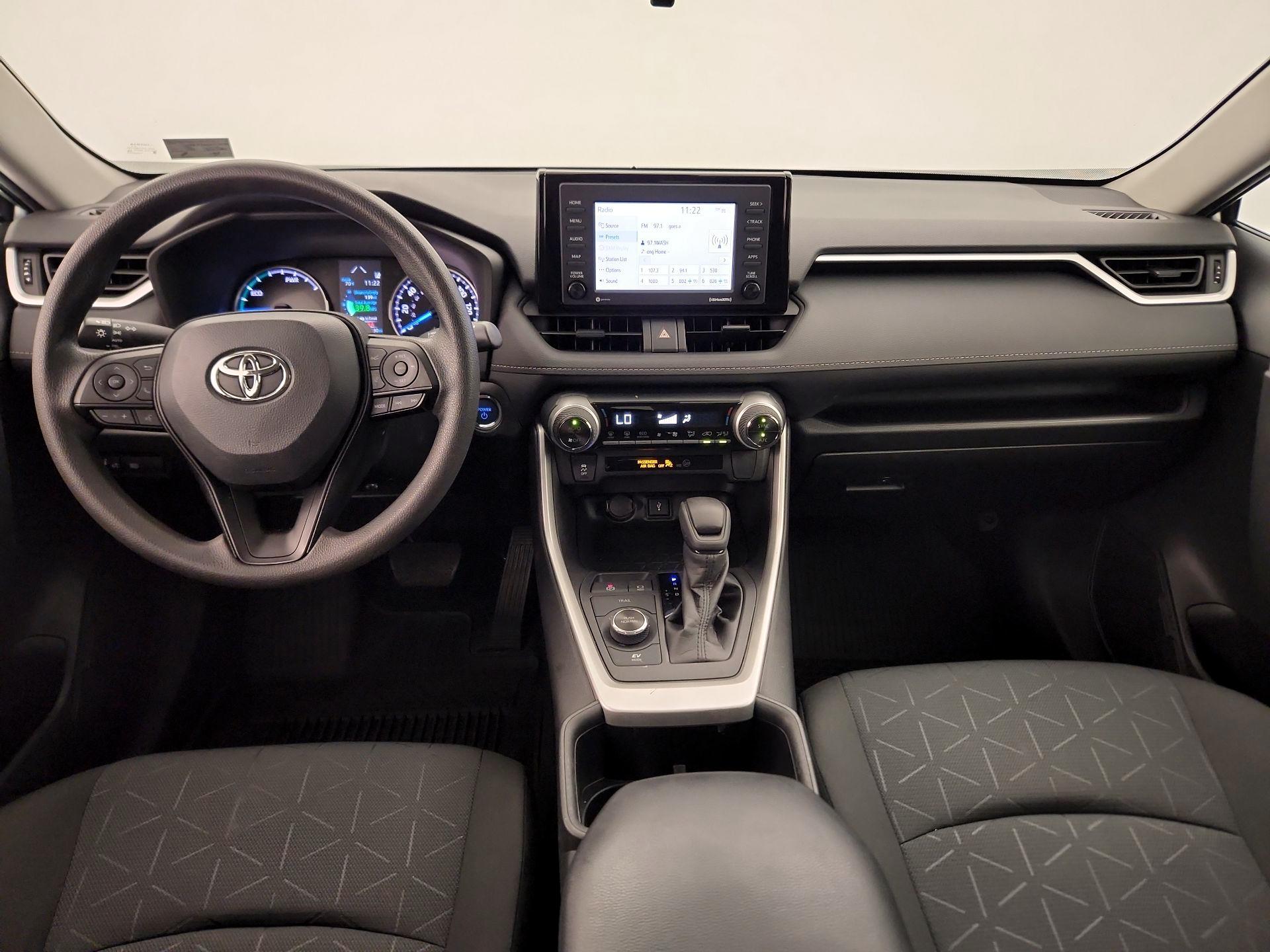 Thumbnail: 2022 Toyota RAV4 - 9