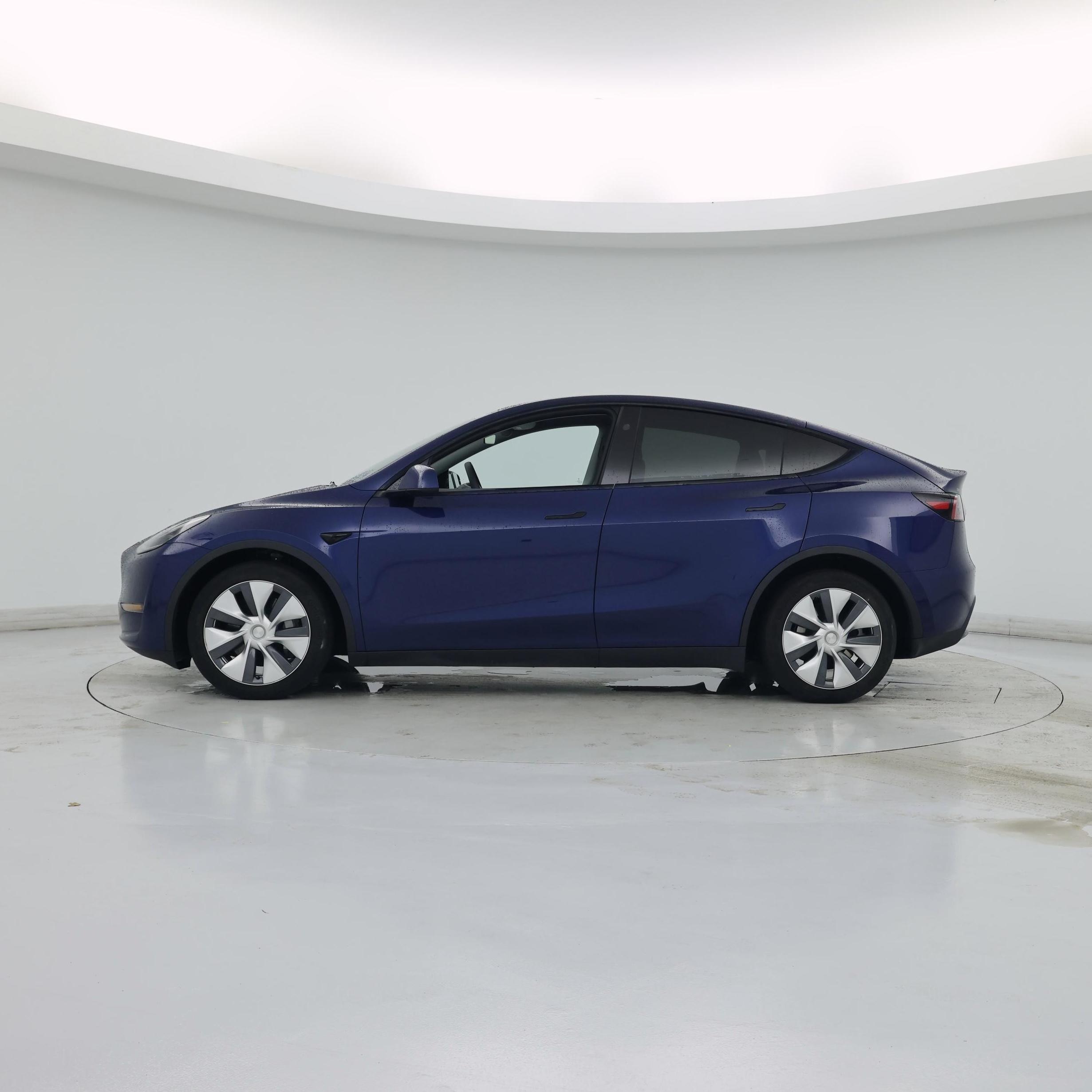 Thumbnail: 2023 Tesla Model Y - 3