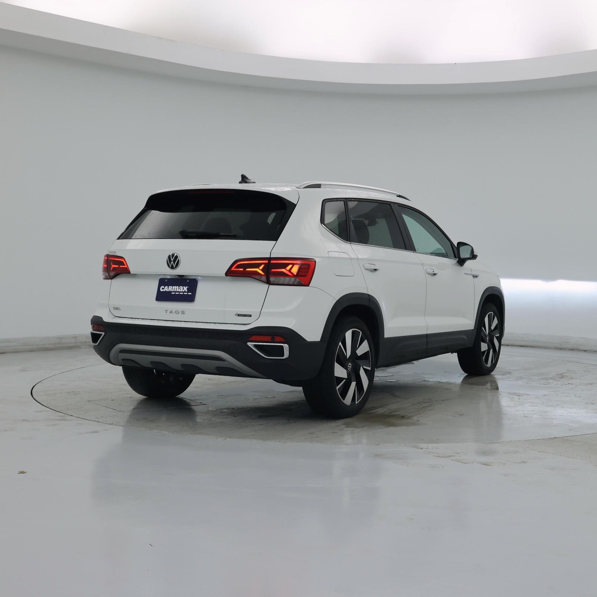 Thumbnail: 2024 Volkswagen Taos - 8